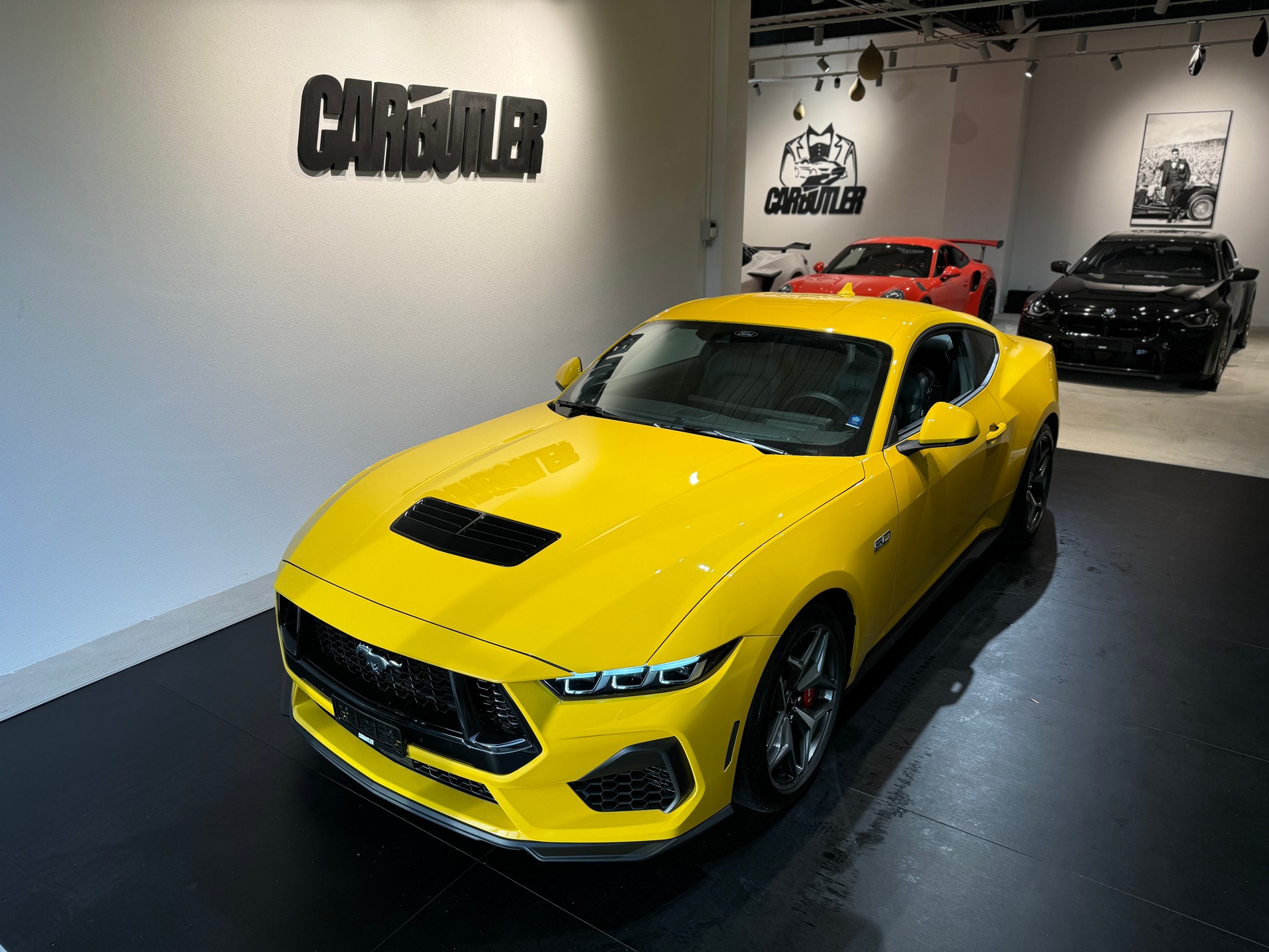 FORD Mustang Fastback 5.0 V8 GT Automat 🚀 YELLOW - 699.- pro Monat ohne Anzahlung! - GRATIS SERVICE-image-2