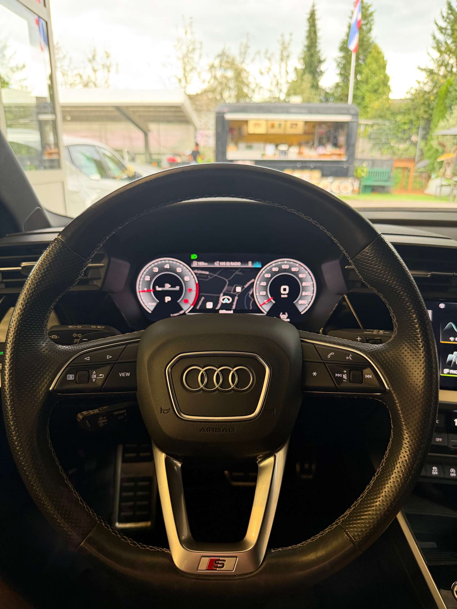 AUDI A3 Sportback 1.5 35 TFSI Attraction S-Tronic-image-11