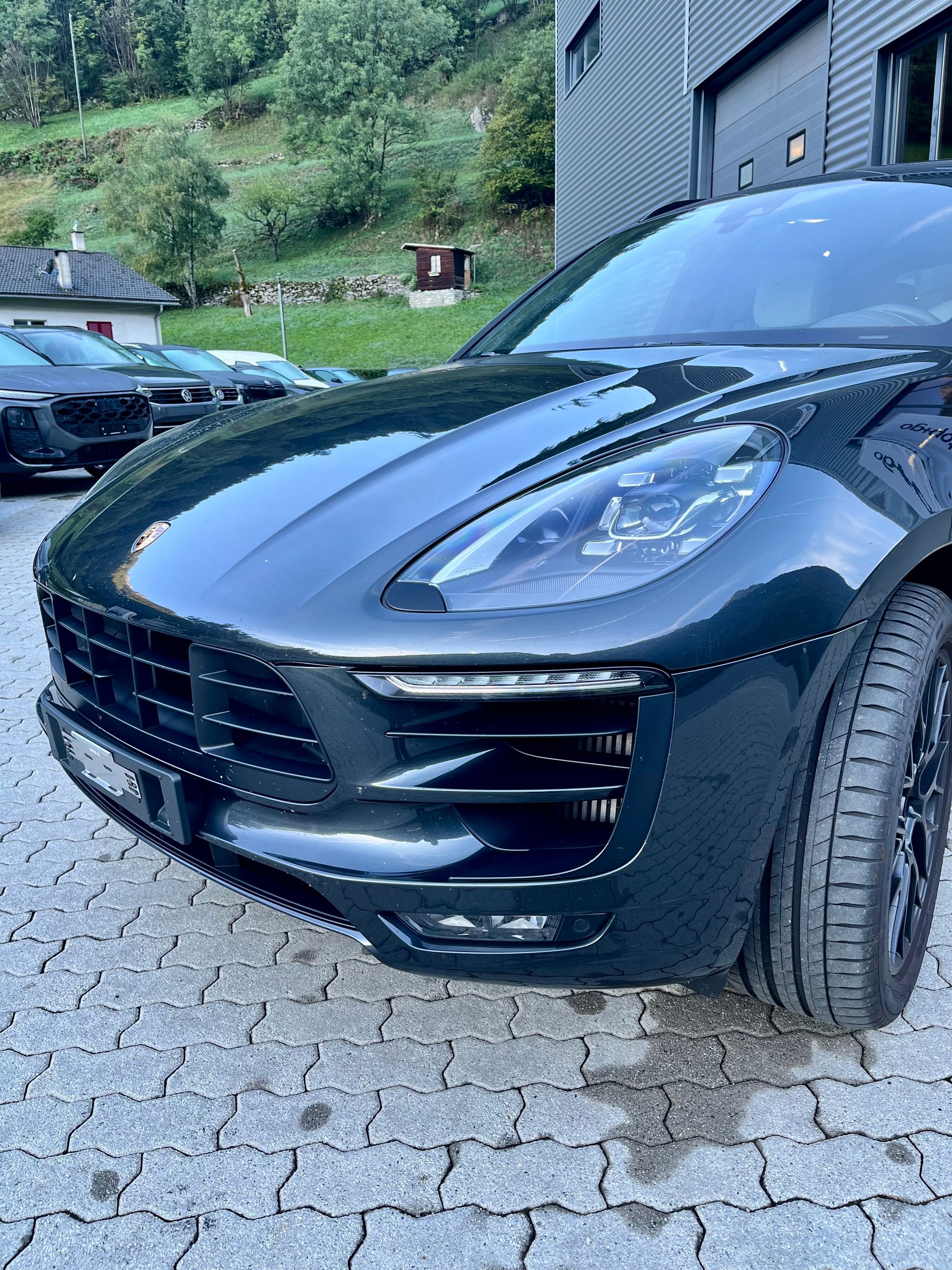 PORSCHE Macan GTS PDK-image-4