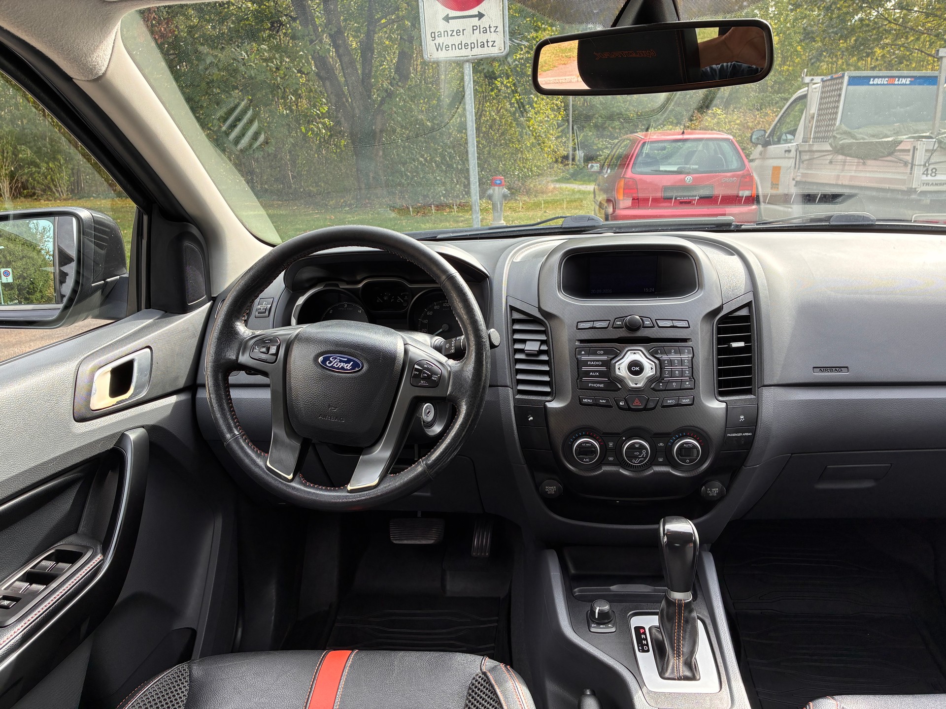 FORD Ranger Wildtrak 3.2 TDCi 4x4 A-image-4