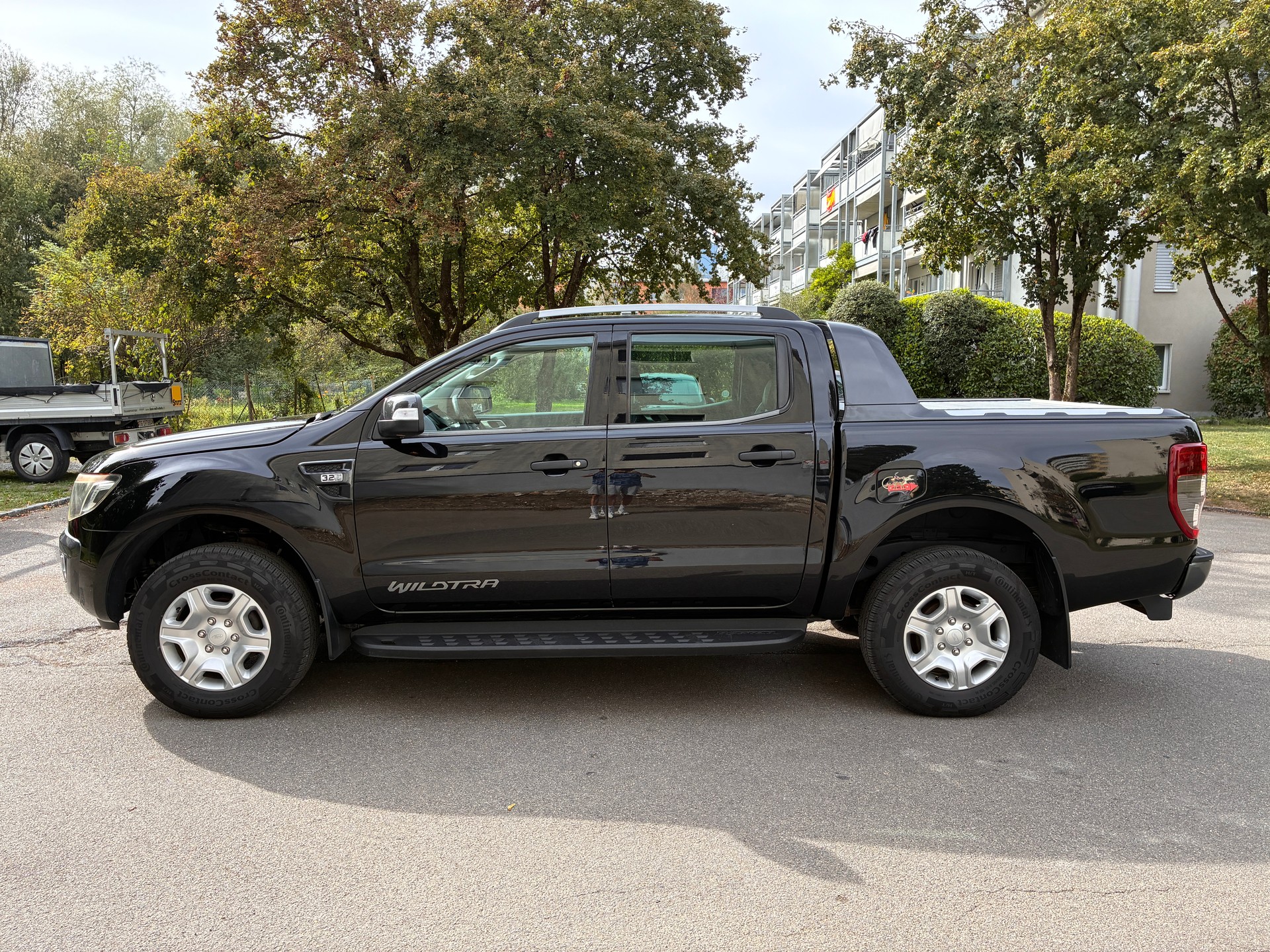 FORD Ranger Wildtrak 3.2 TDCi 4x4 A-image-2