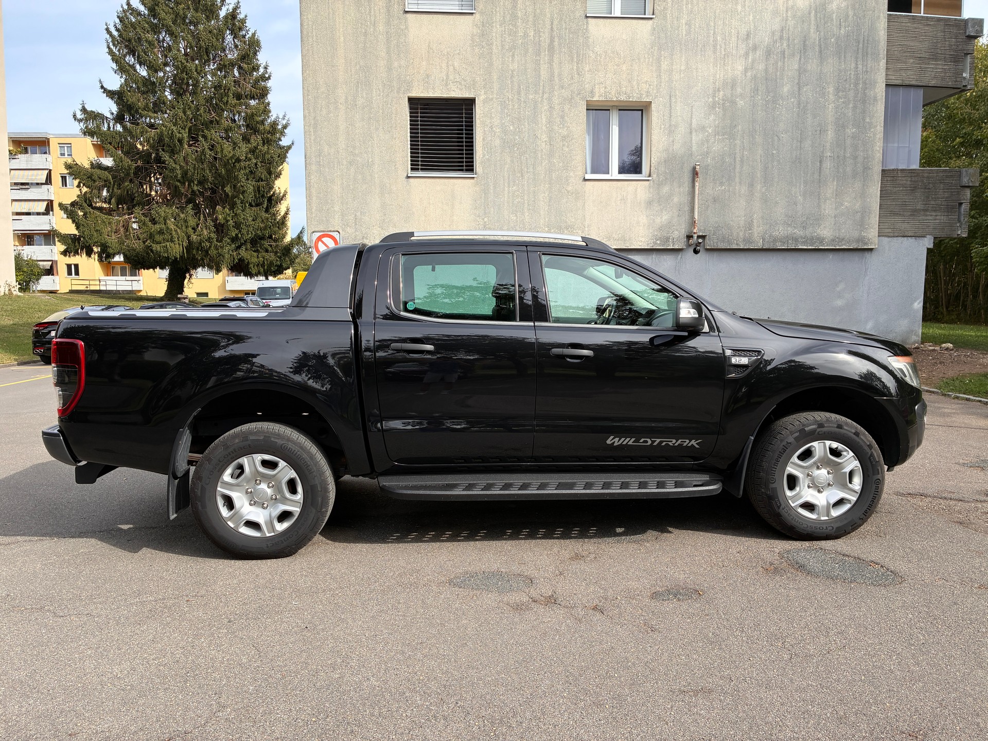 FORD Ranger Wildtrak 3.2 TDCi 4x4 A-image-3