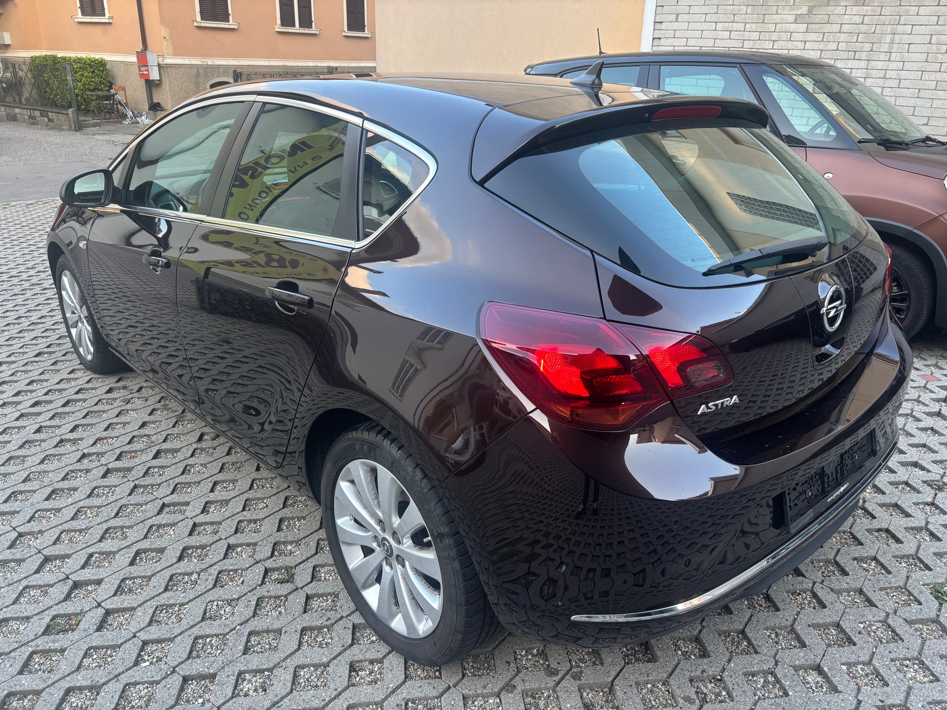 OPEL Astra 1.4i 16V Turbo Cosmo-image-3