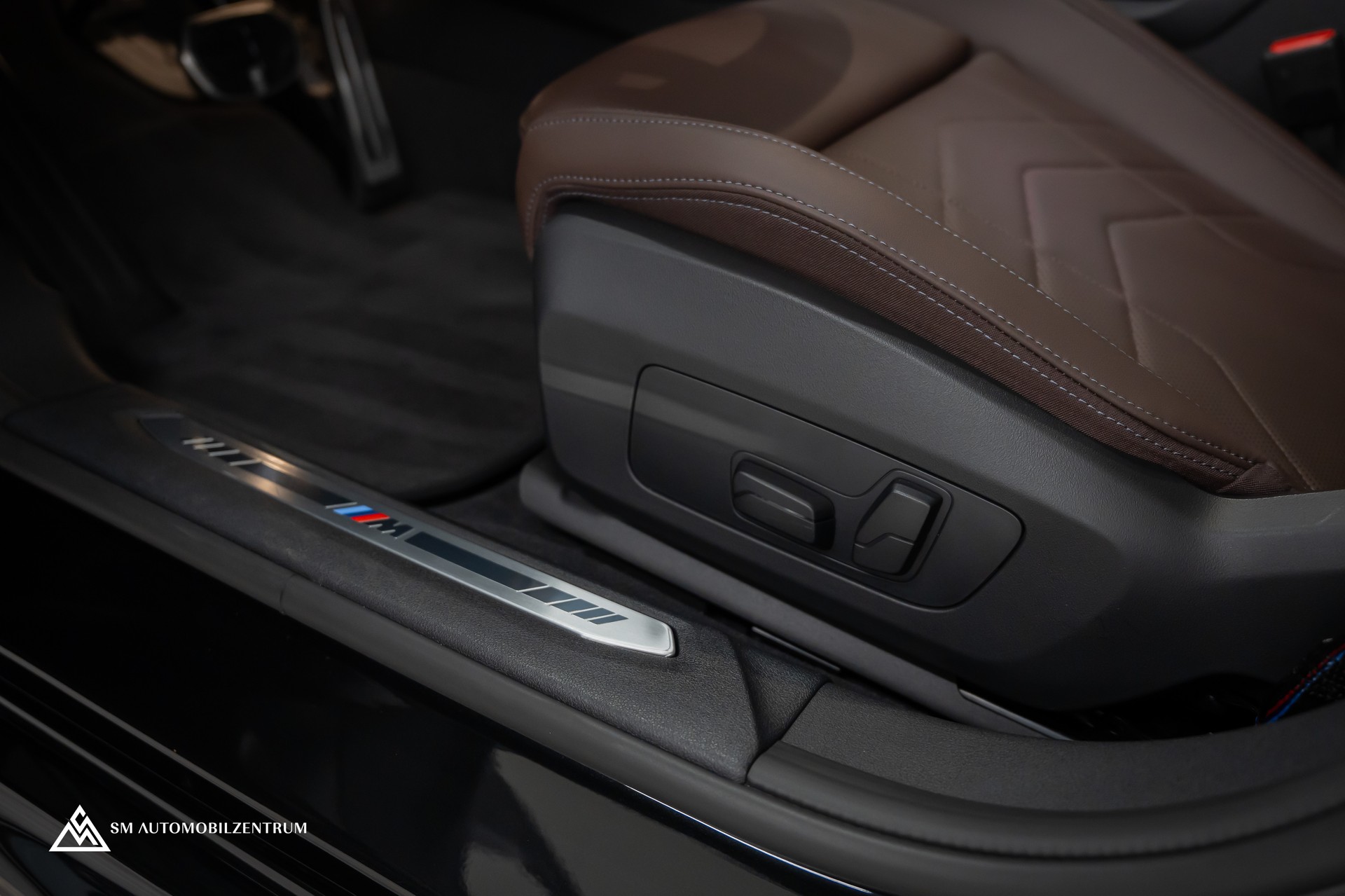 BMW 120d M Sport Pro / Head-Up / 360° / el. Sitze Memory / Werksgarantie-image-24