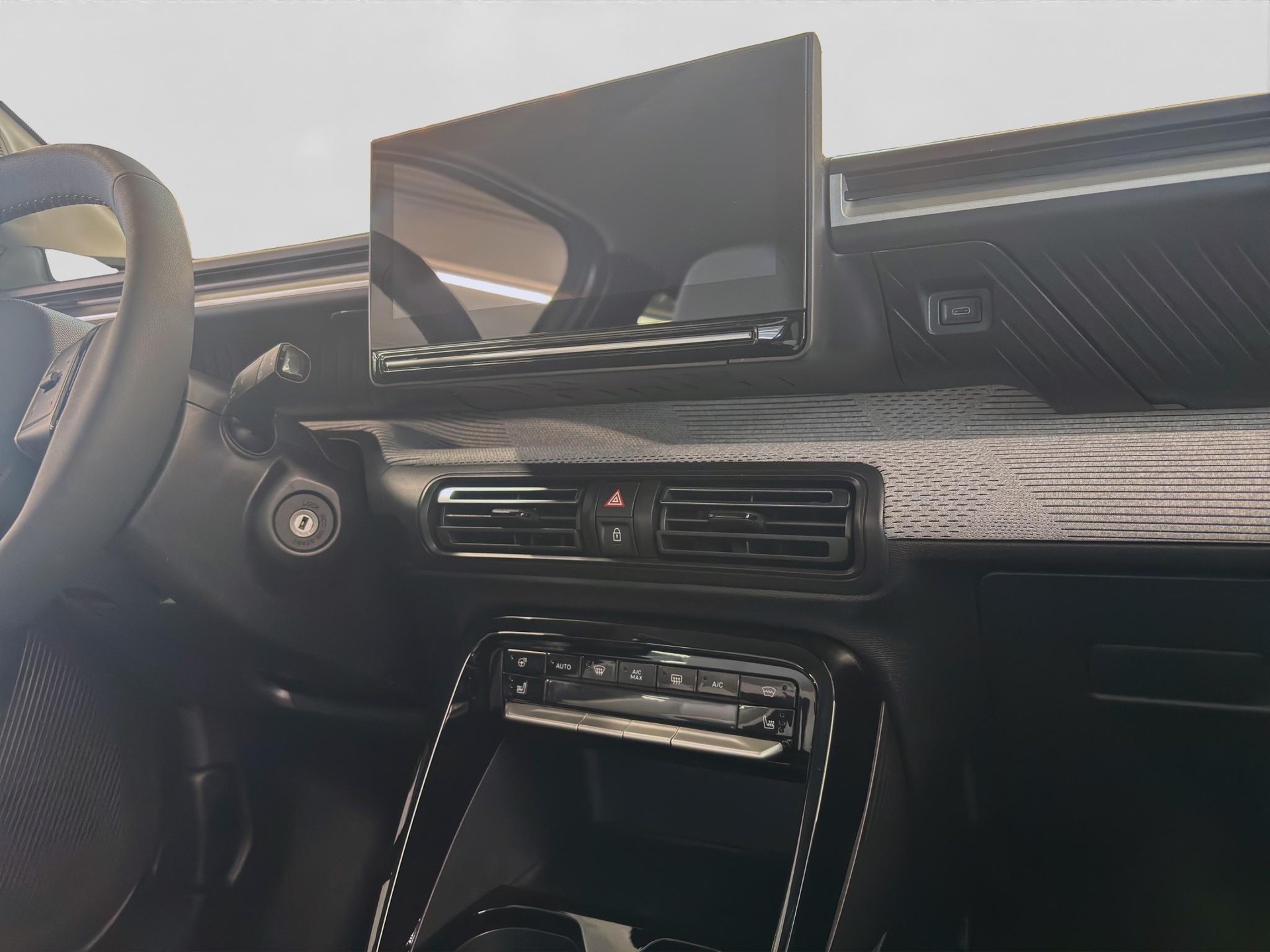 CITROEN e-C3 Max-image-4