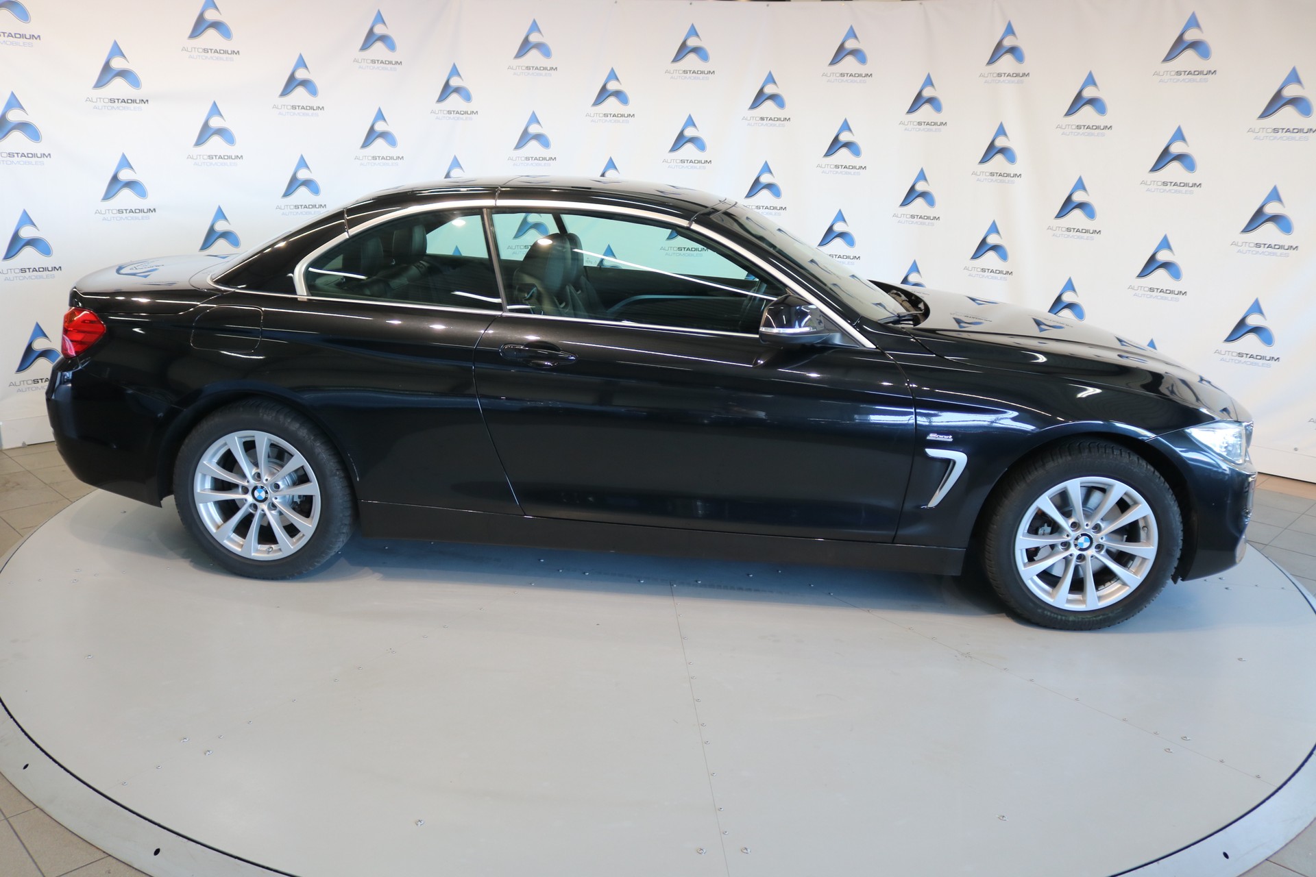 BMW 428i Cabriolet xDrive Steptronic-image-26