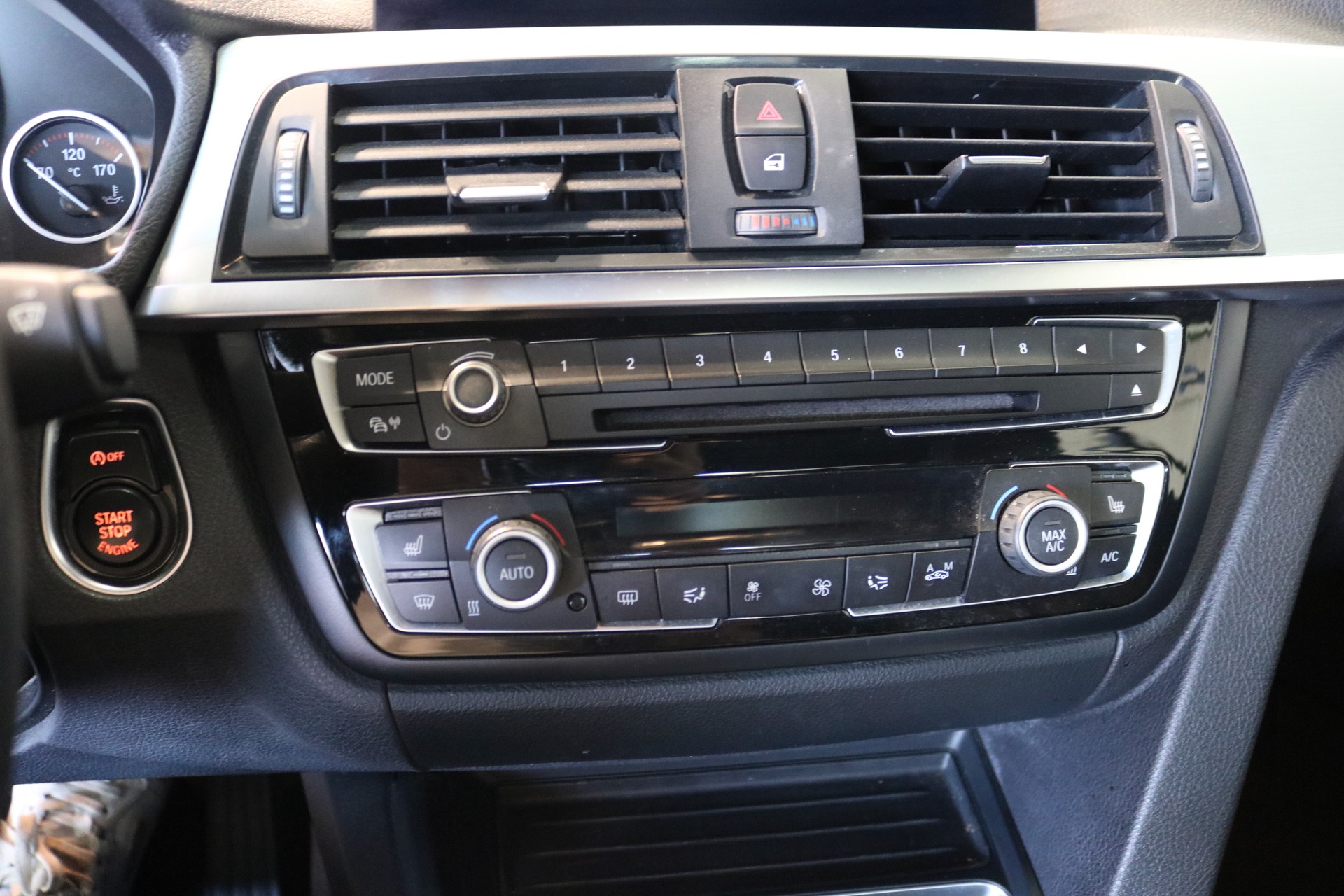BMW 428i Cabriolet xDrive Steptronic-image-41