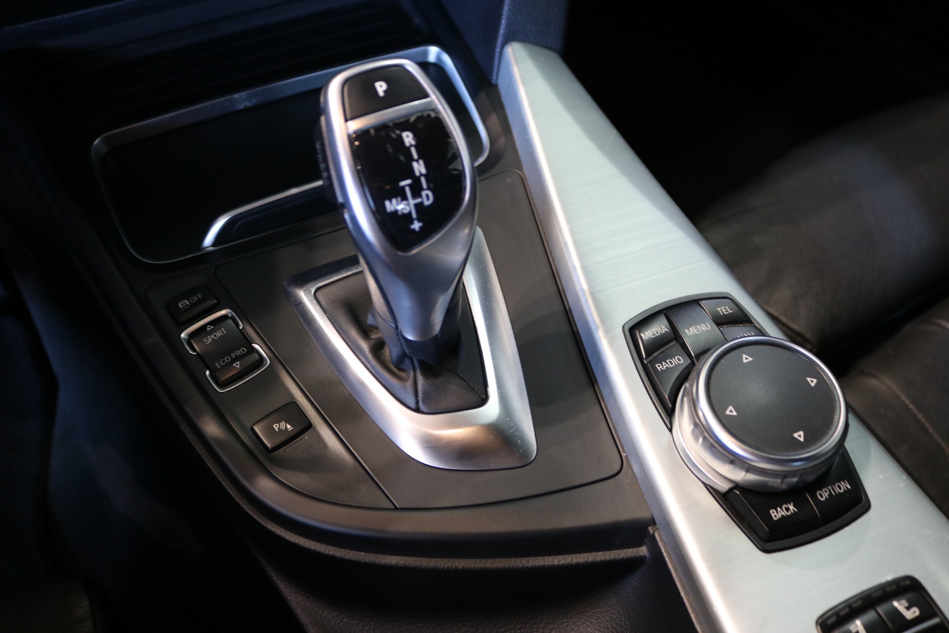 BMW 428i Cabriolet xDrive Steptronic-image-40
