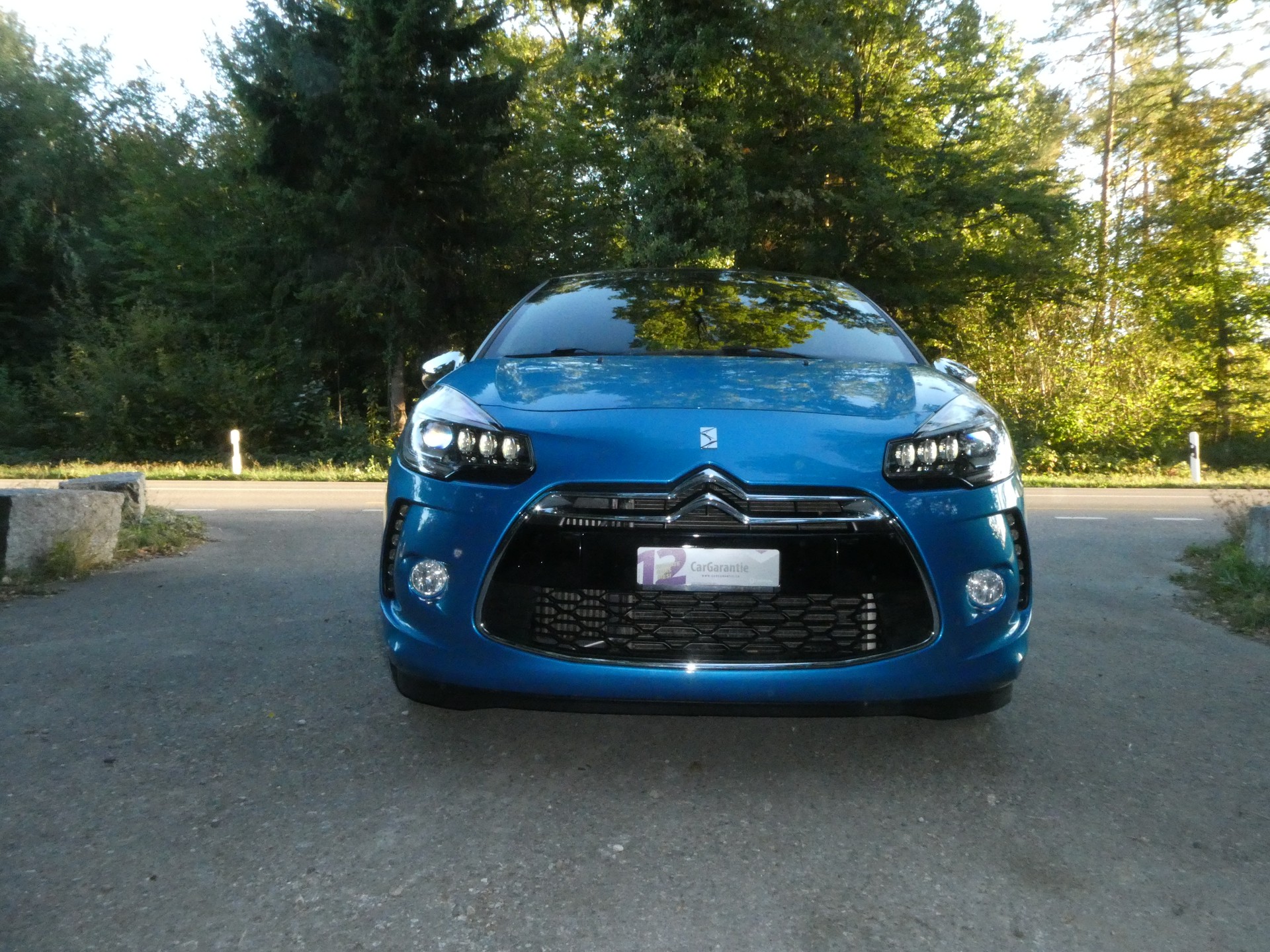 DS AUTOMOBILES DS3 1.2 PureTech SO Irresistible-image-2