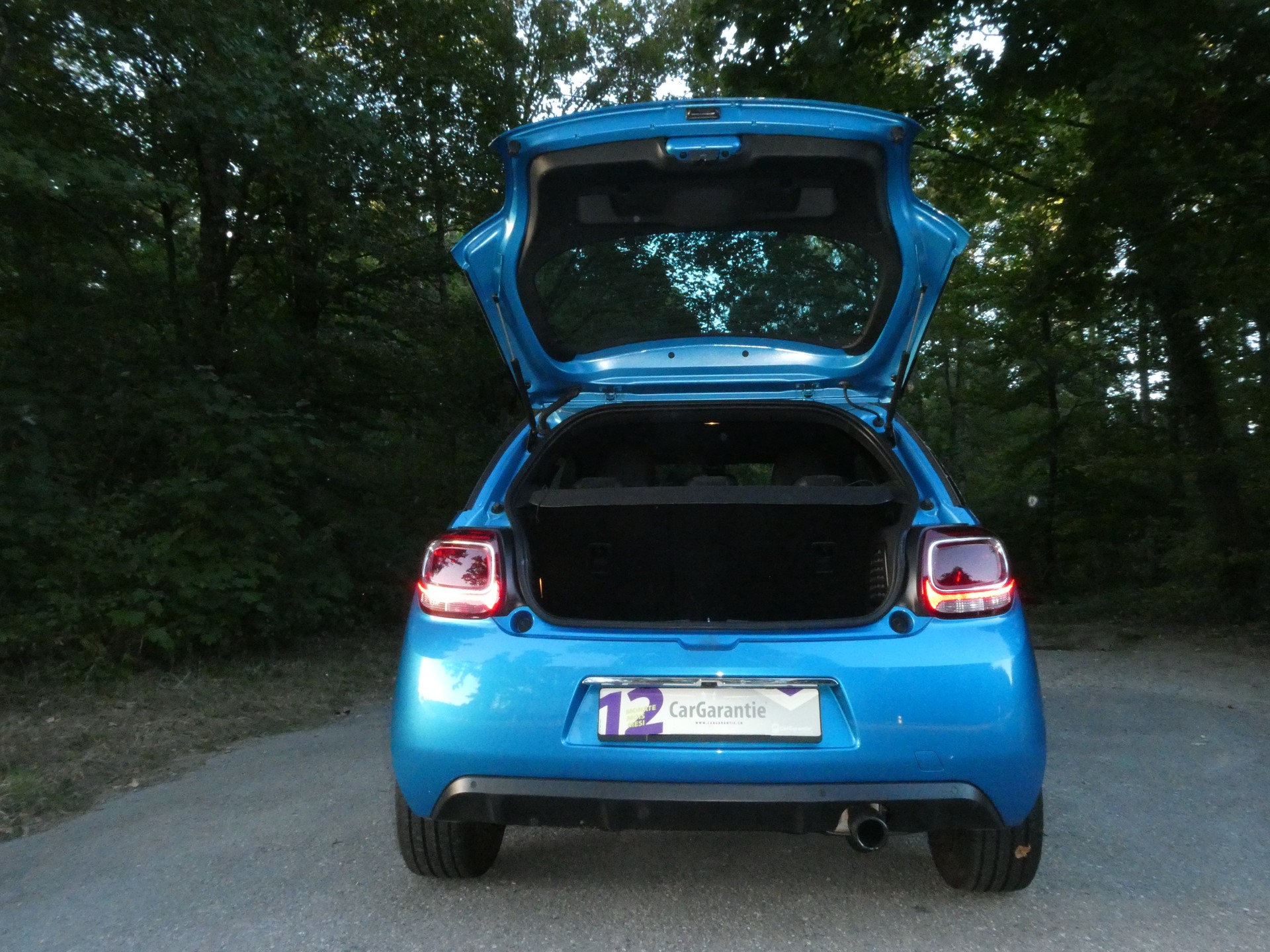 DS AUTOMOBILES DS3 1.2 PureTech SO Irresistible-image-9