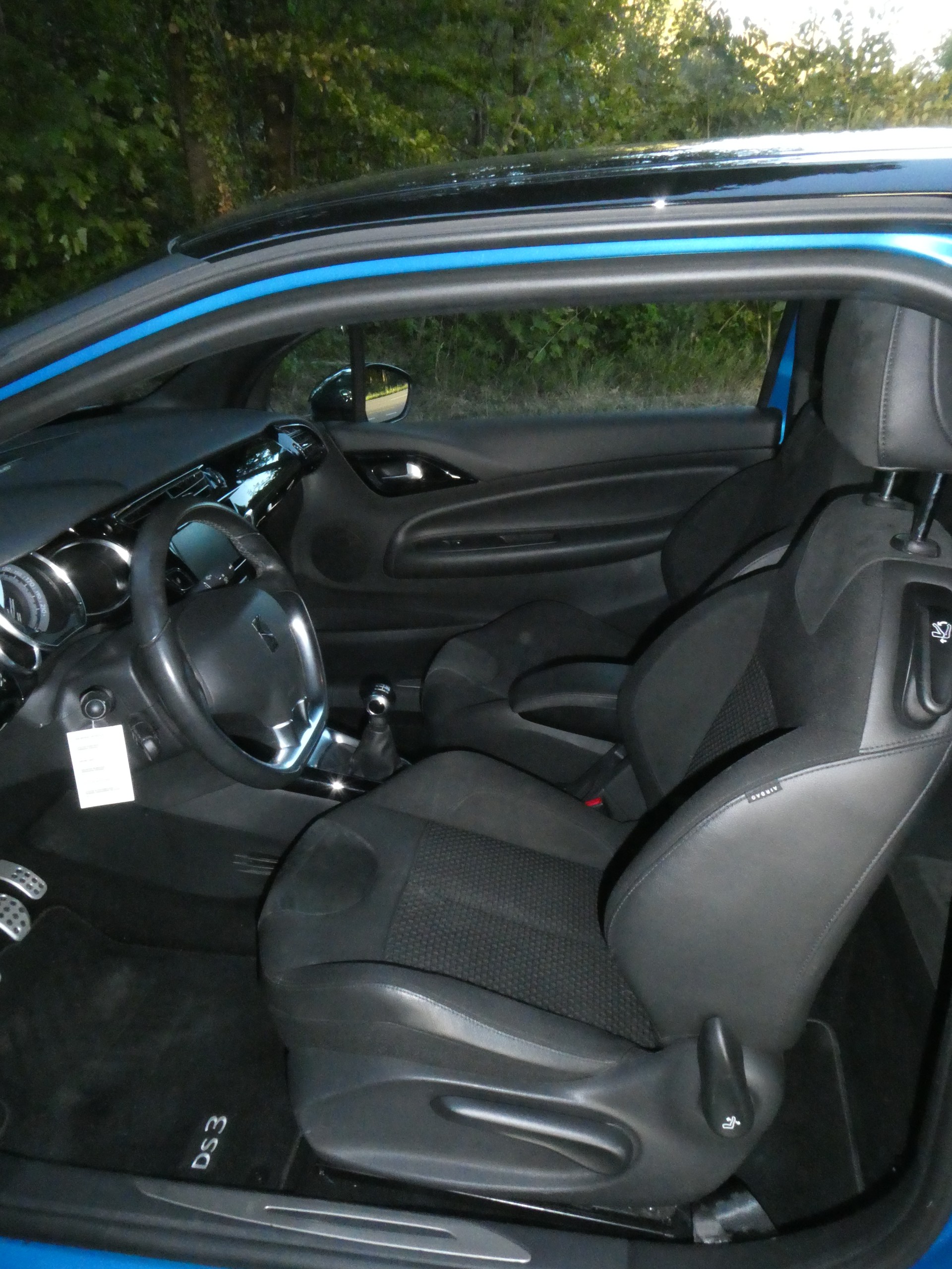 DS AUTOMOBILES DS3 1.2 PureTech SO Irresistible-image-10
