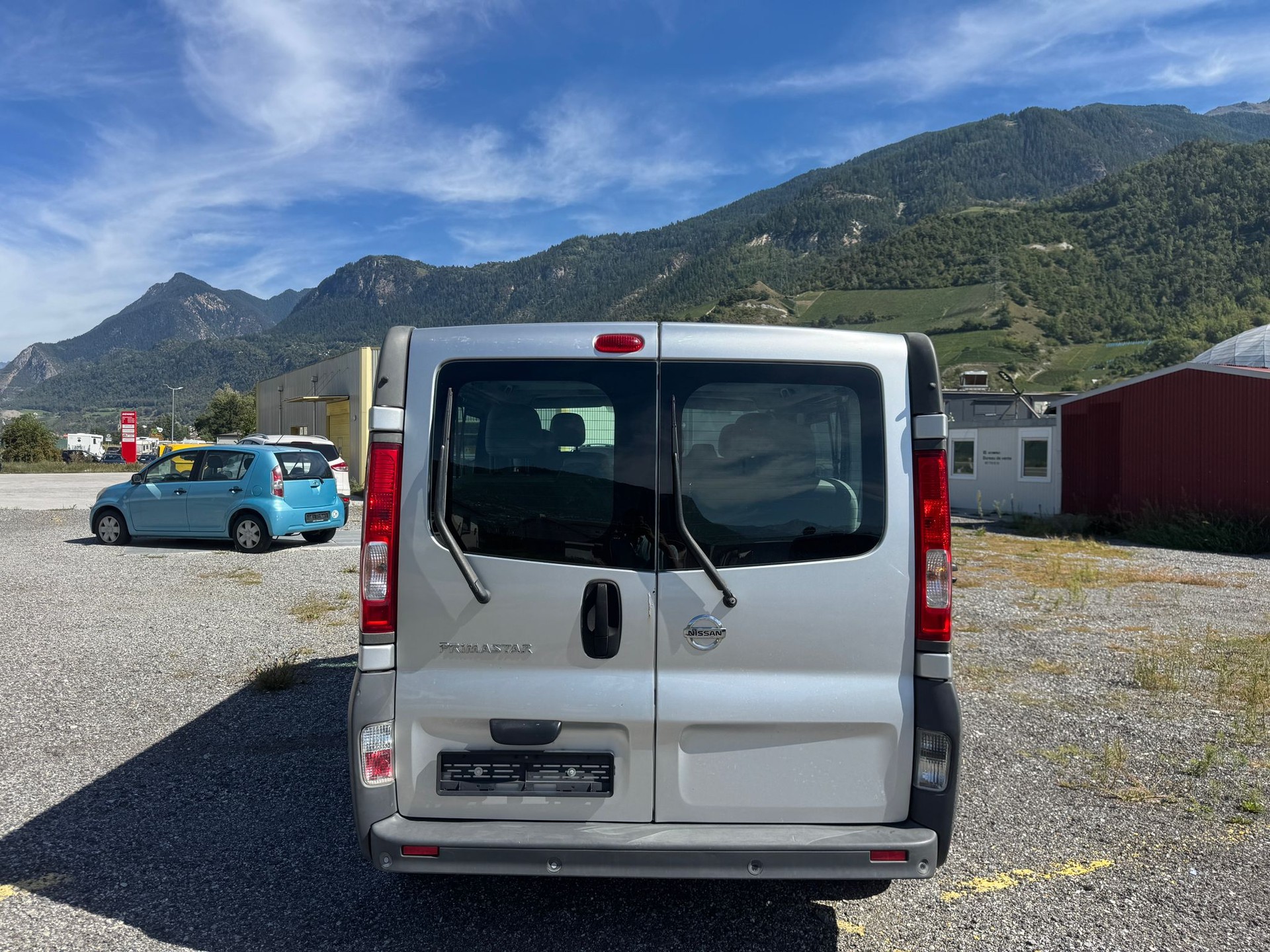 NISSAN Primastar 2.0dCi 115 L2H1 Premium 2.9t-image-5