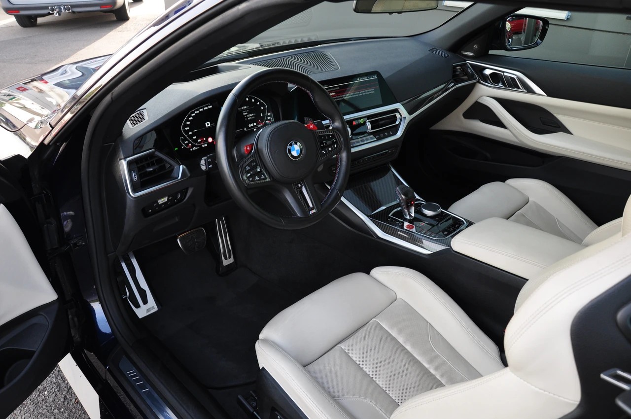 BMW M4 Cabrio Competition M xDrive-image-28