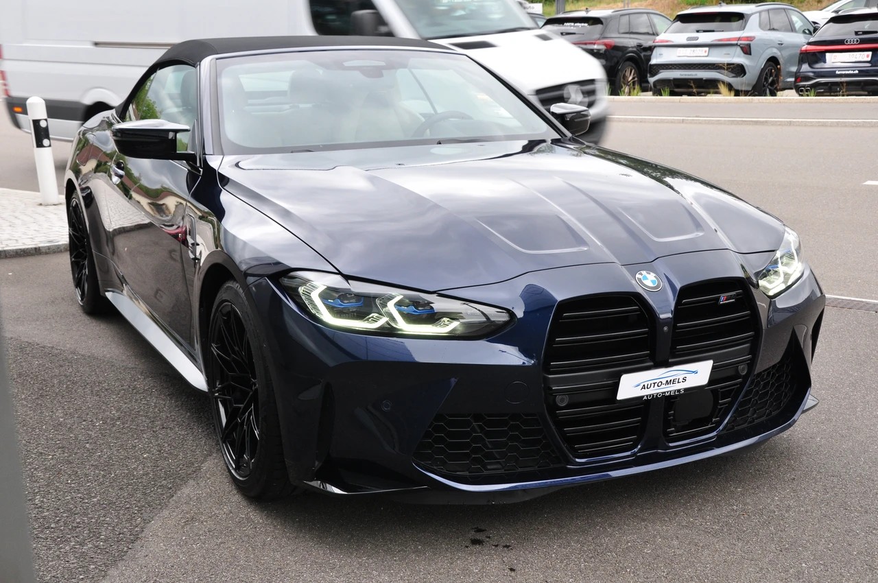 BMW M4 Cabrio Competition M xDrive-image-12