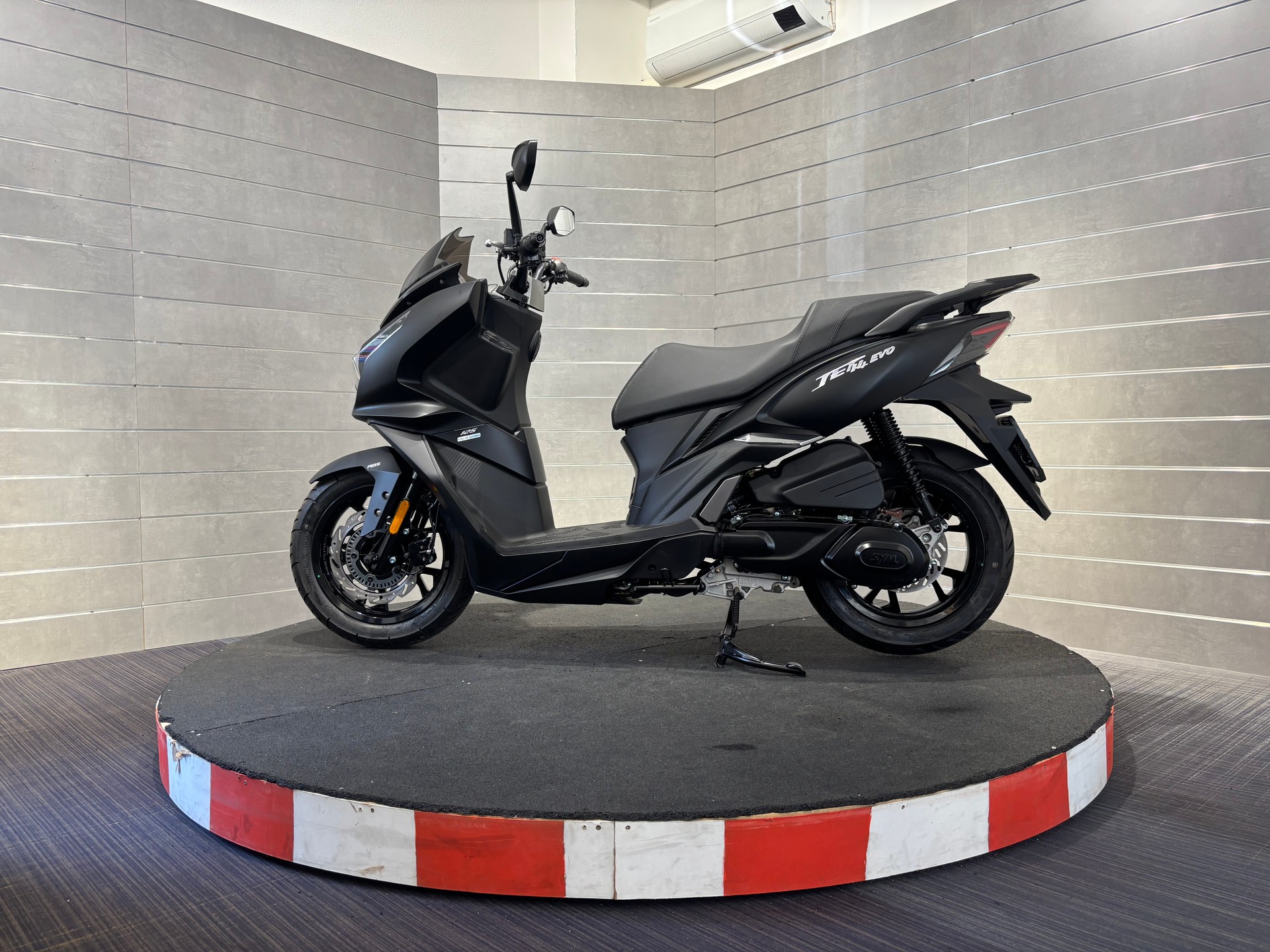 SYM Jet 14 125-showroom-element-1
