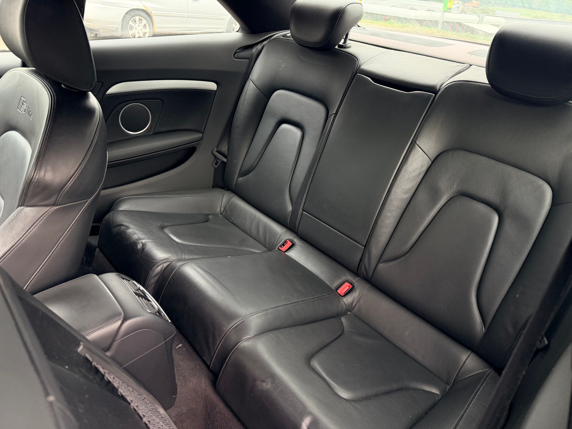 AUDI A5 Coupé 3.0 TDI quattro-image-4