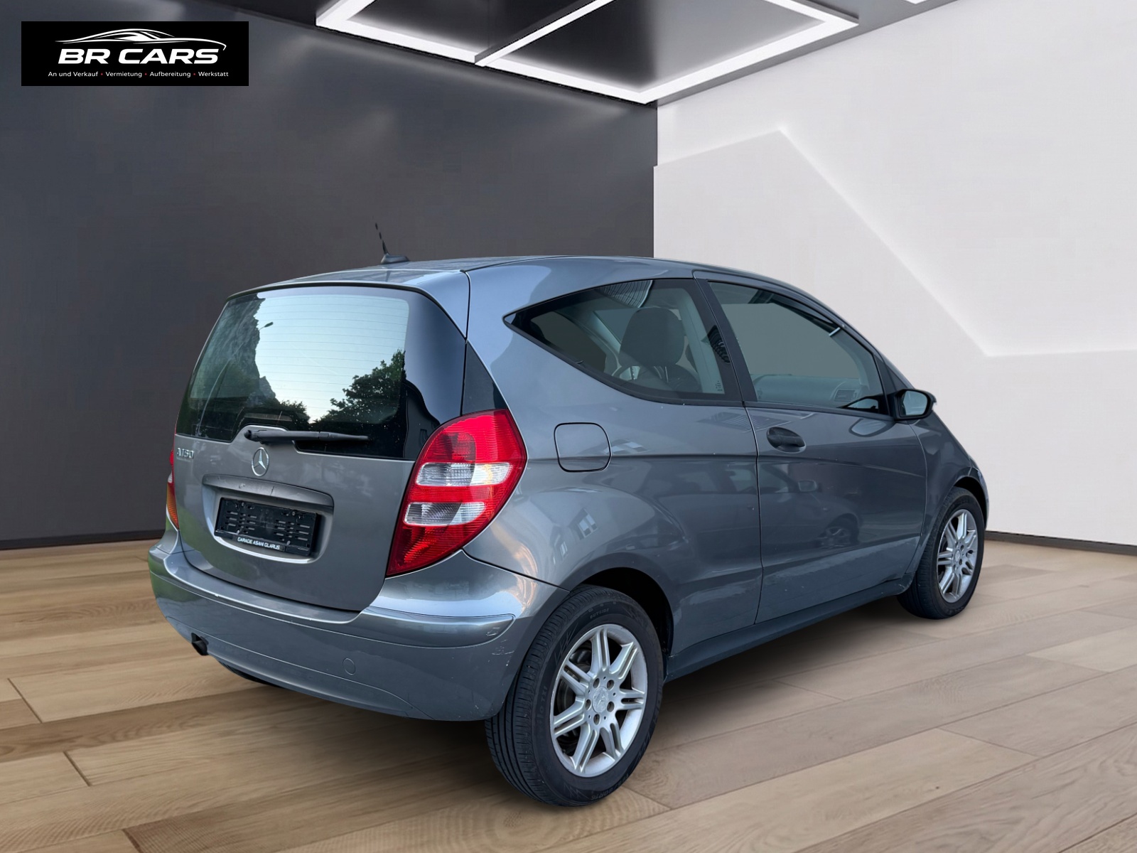 MERCEDES-BENZ A 150 Classic-image-17