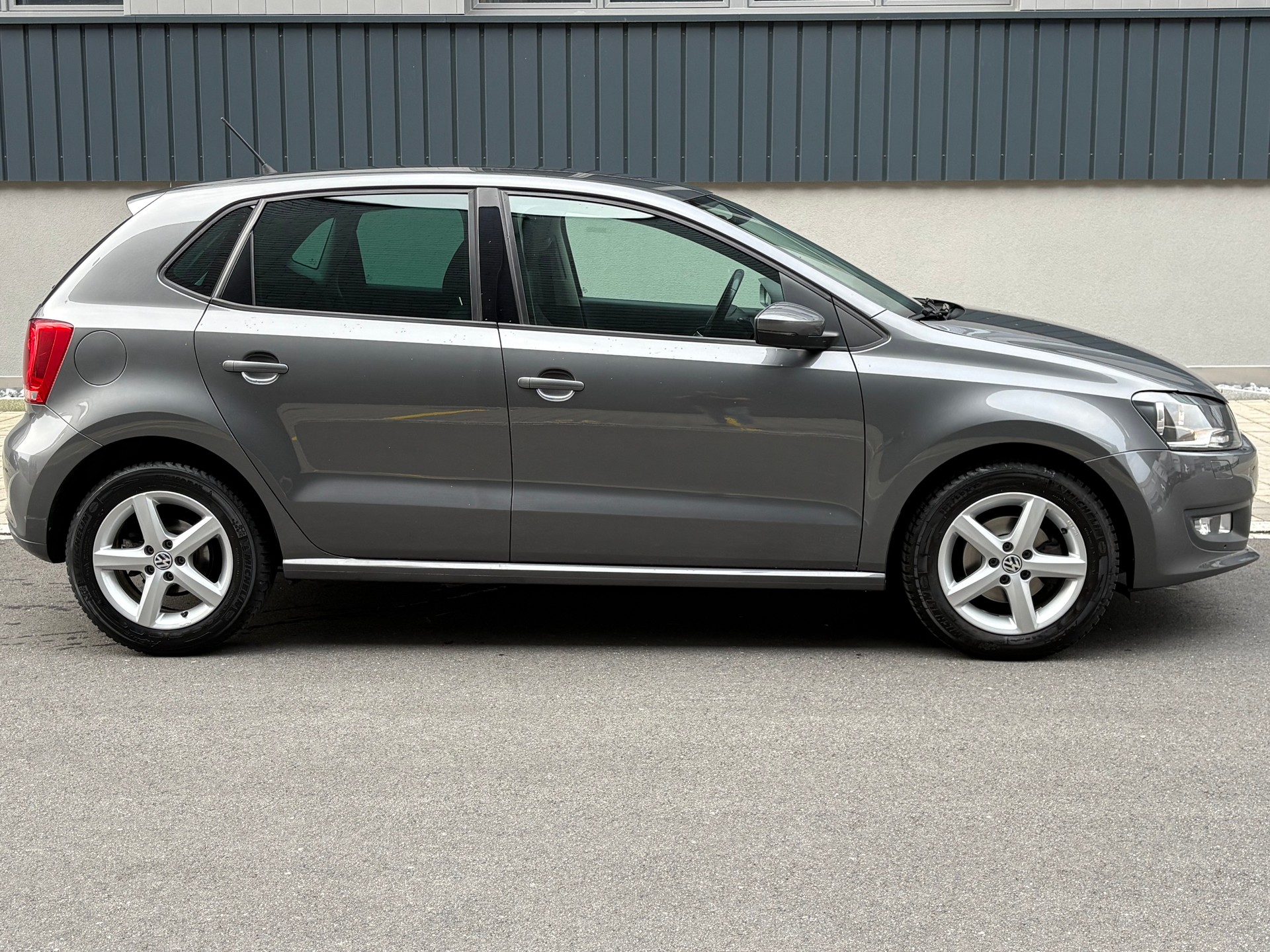 VW Polo 1.2 TSI Team DSG 88’000 km – frisch ab MFK & Service – Steuerkette neu-image-5