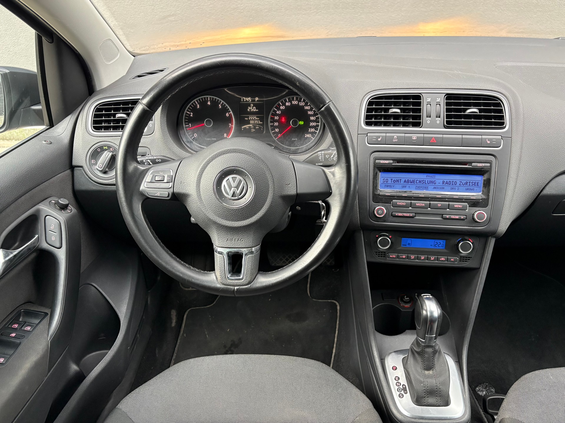 VW Polo 1.2 TSI Team DSG 88’000 km – frisch ab MFK & Service – Steuerkette neu-image-10