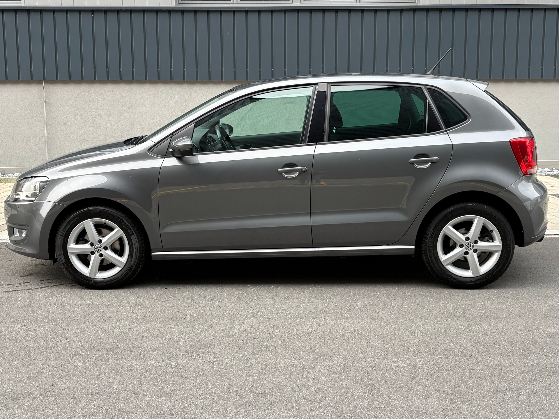 VW Polo 1.2 TSI Team DSG 88’000 km – frisch ab MFK & Service – Steuerkette neu-image-4