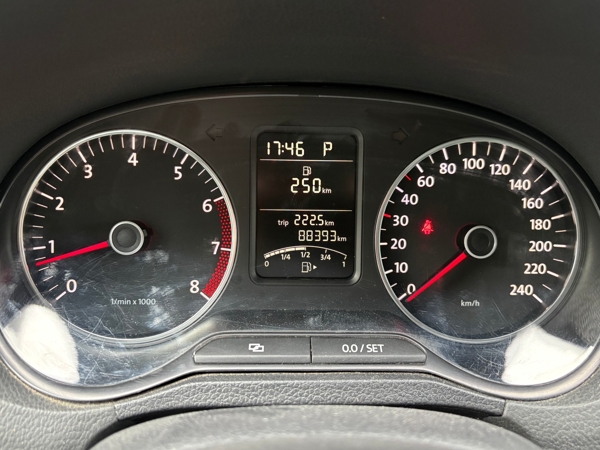 VW Polo 1.2 TSI Team DSG 88’000 km – frisch ab MFK & Service – Steuerkette neu-image-15