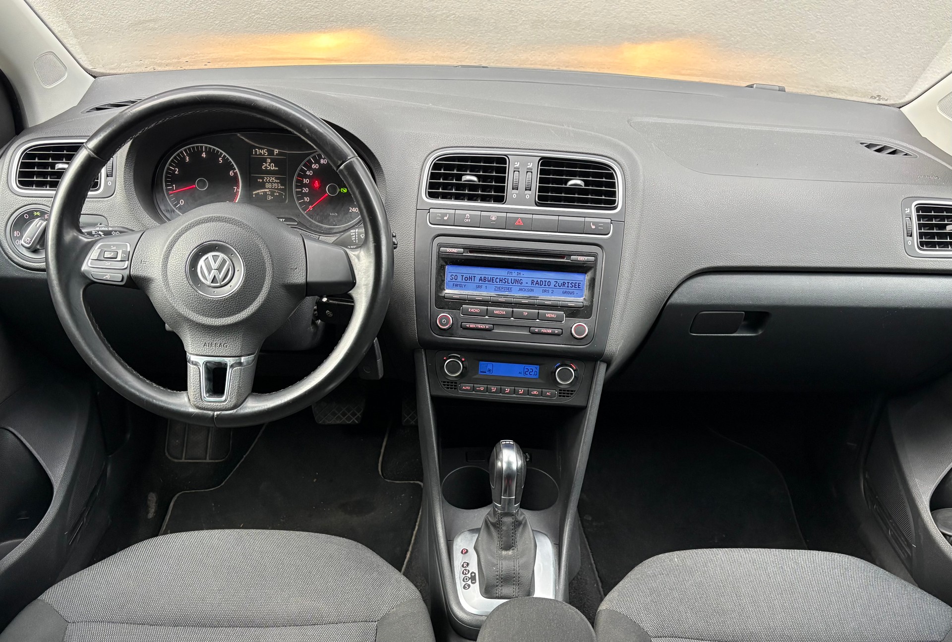 VW Polo 1.2 TSI Team DSG 88’000 km – frisch ab MFK & Service – Steuerkette neu-image-9