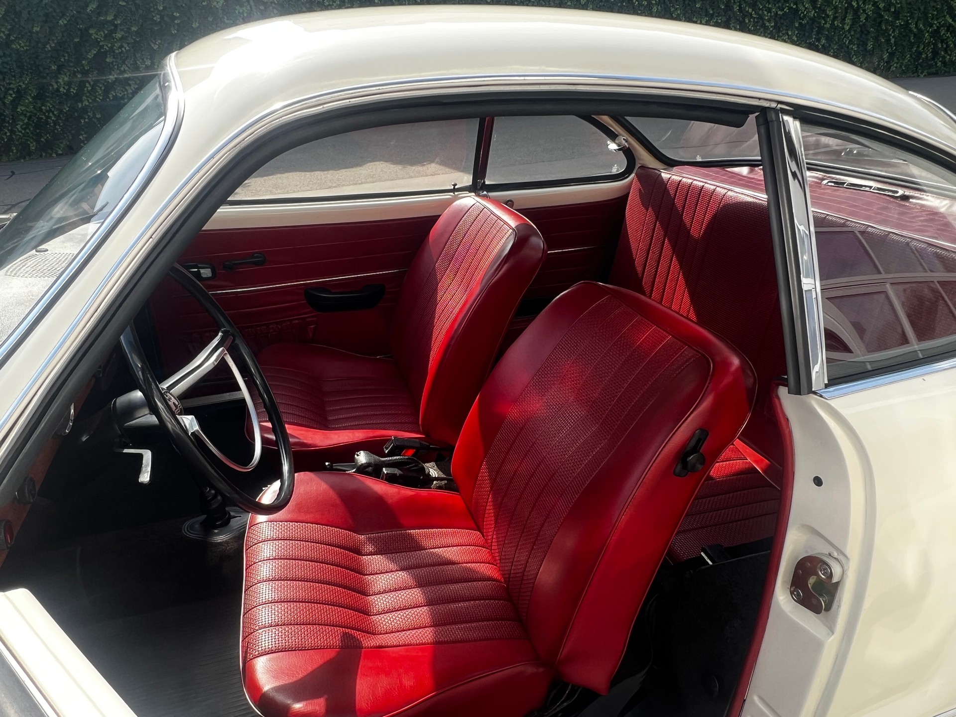 VW VW 14-image-9