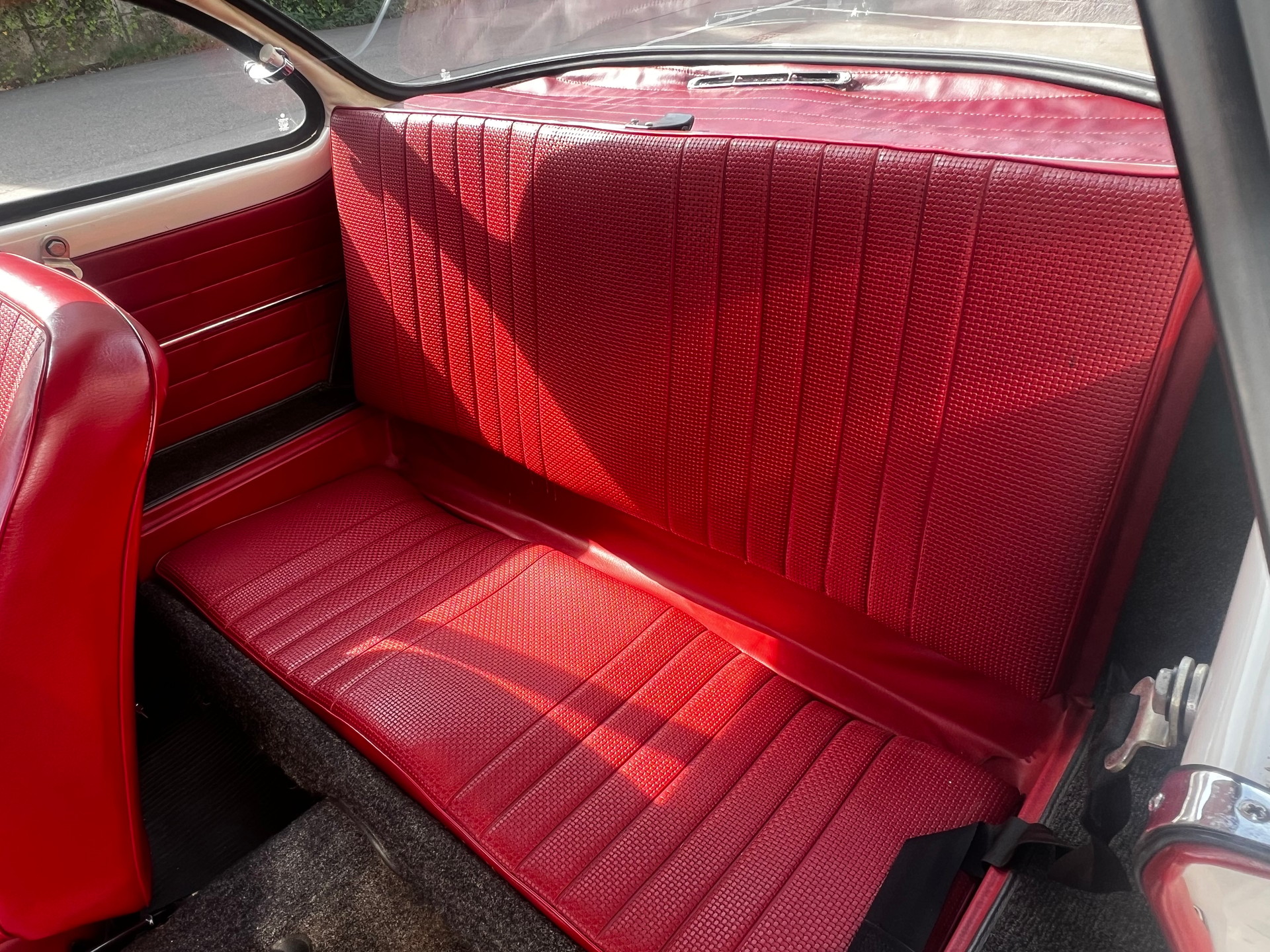 VW VW 14-image-10