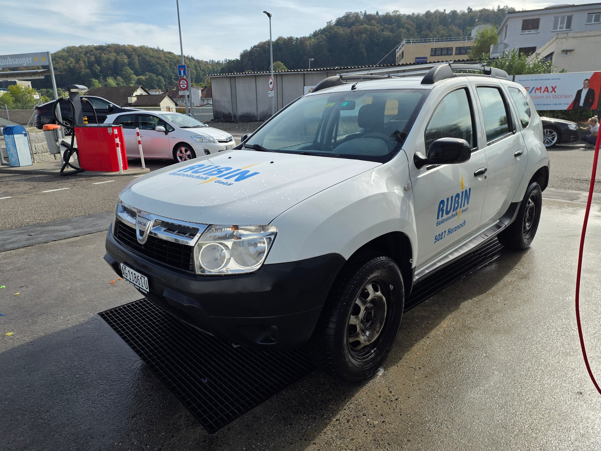 DACIA Duster 1.6 Ambiance 4x2-image-2