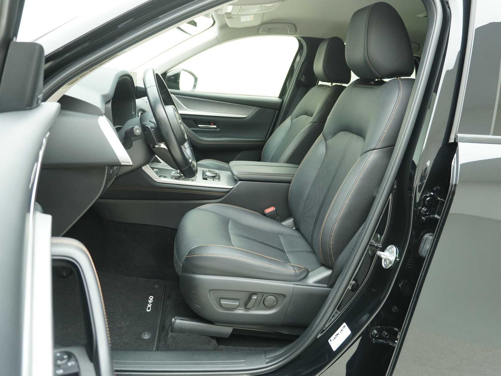 MAZDA CX-60 2.5 PHEV Exclusive Line 4WD-image-8