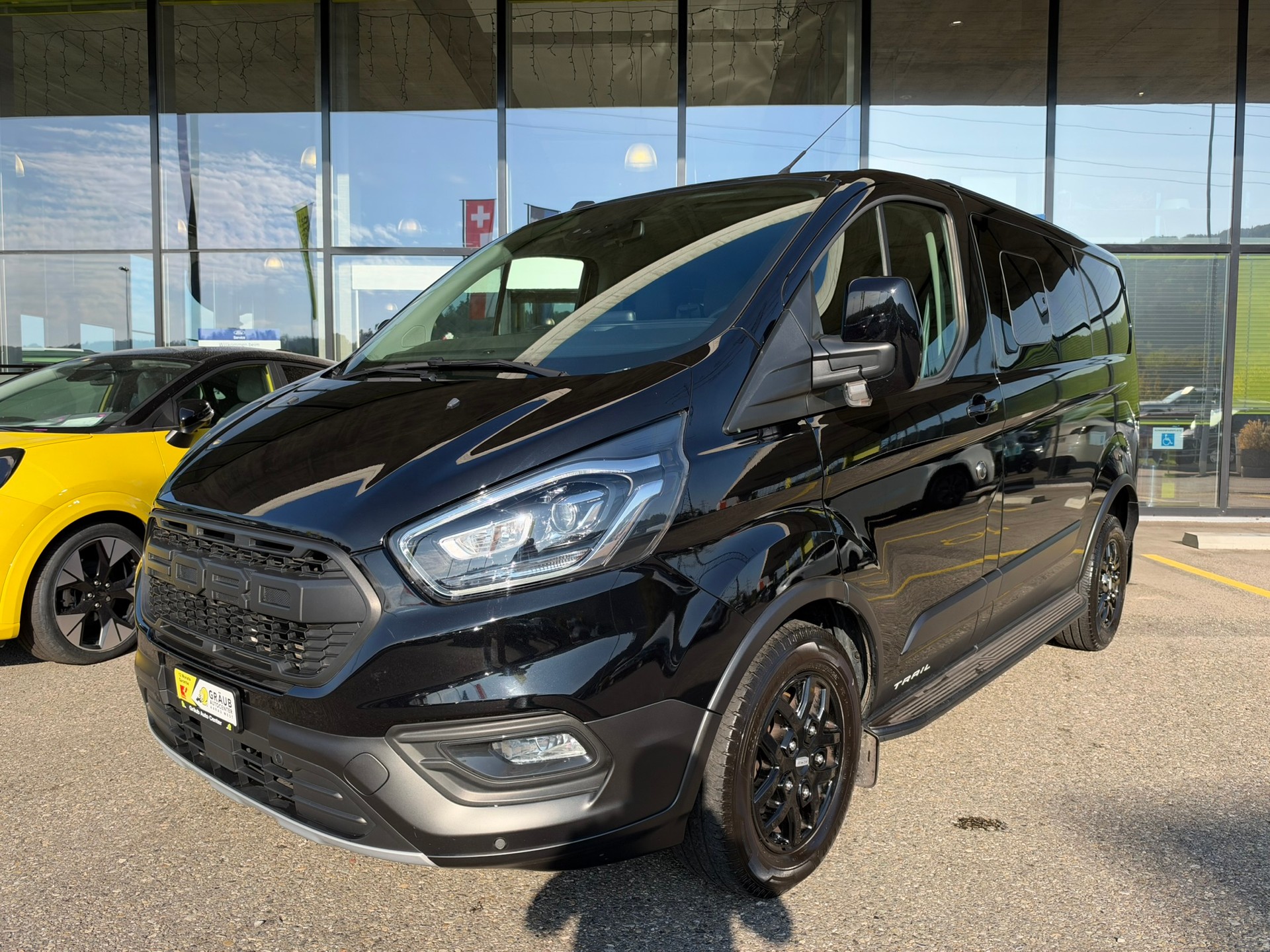 FORD Transit Custom Van 320 L1H1 DK Trail-image-0