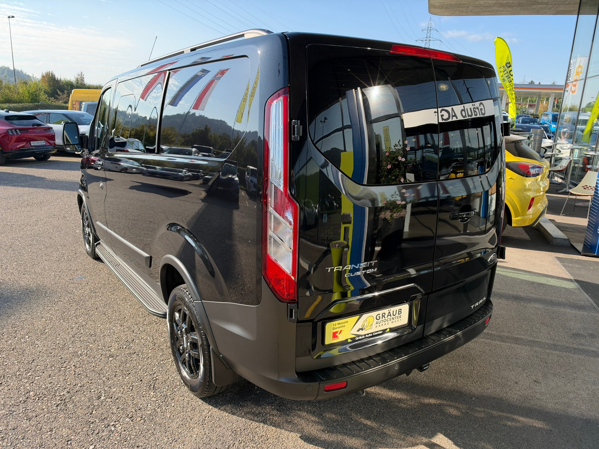 FORD Transit Custom Van 320 L1H1 DK Trail-image-4