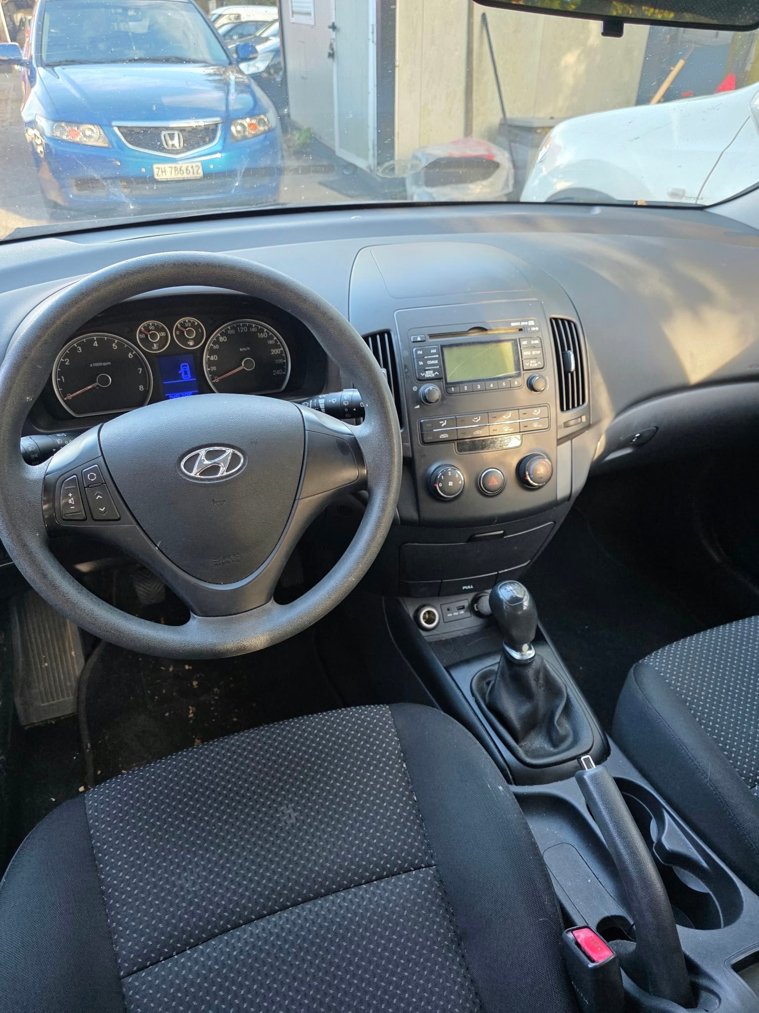 HYUNDAI i30 1.4 Comfort-image-3