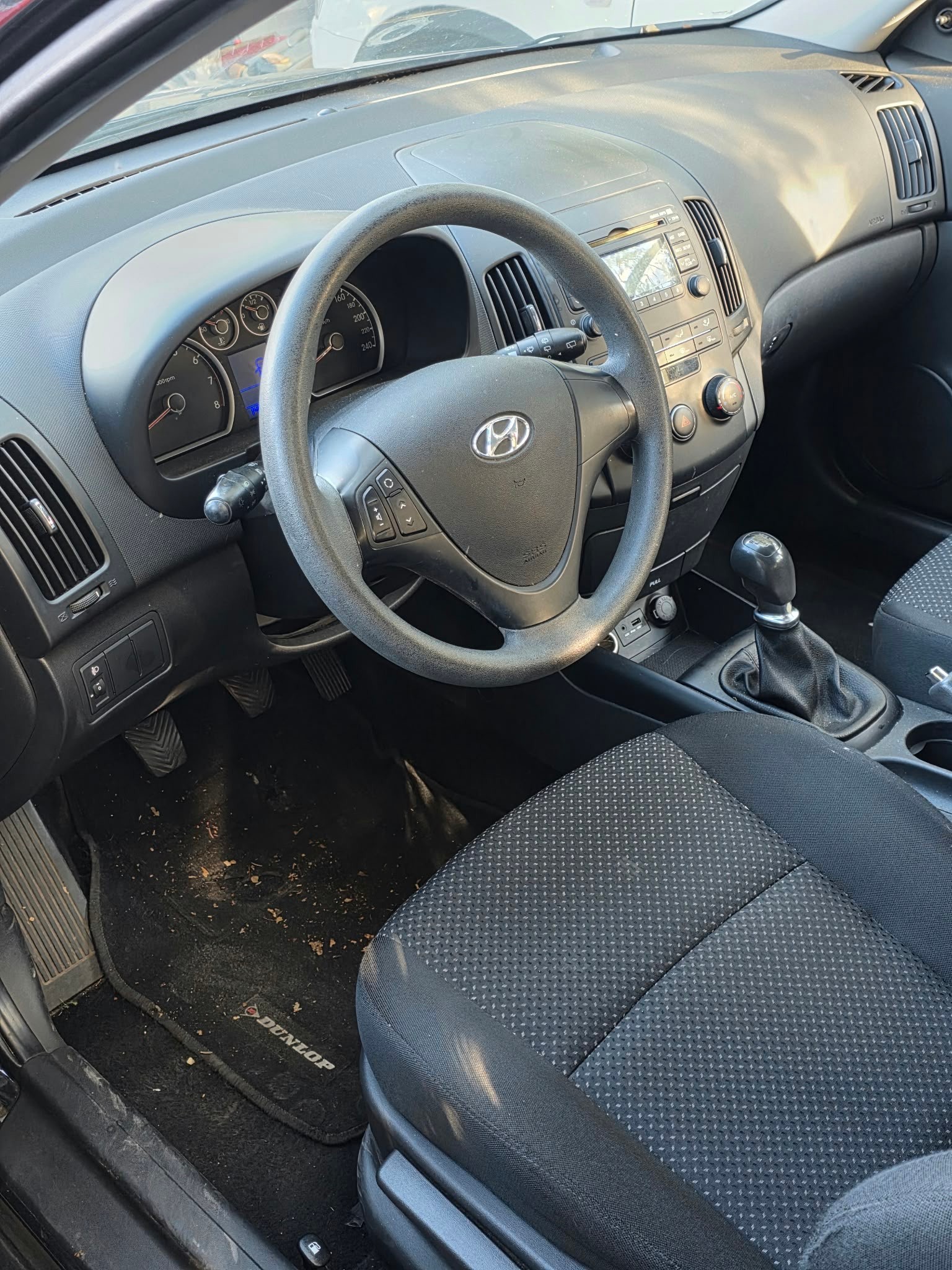 HYUNDAI i30 1.4 Comfort-image-2