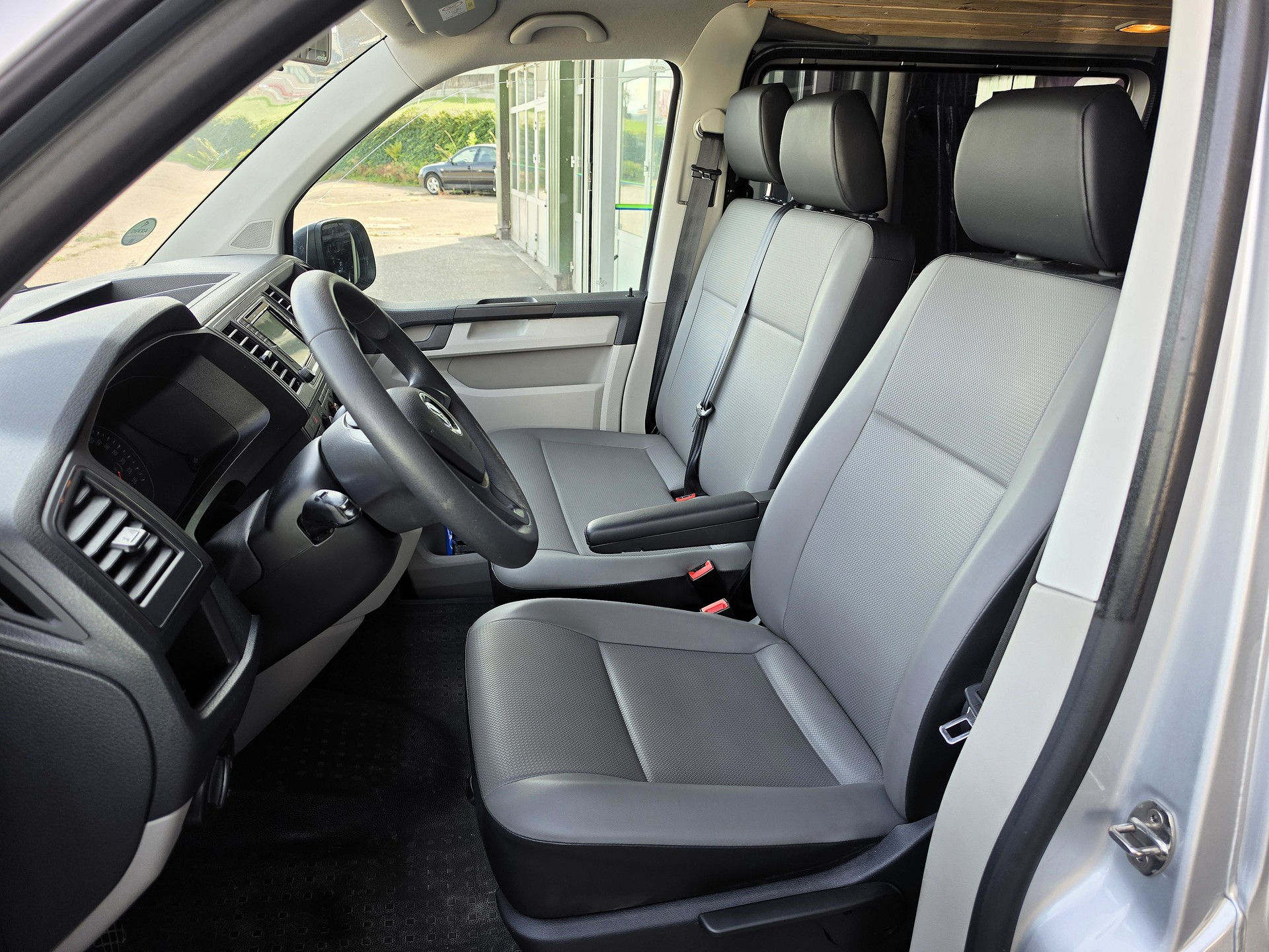 VW T6 2.0 TDI-image-6