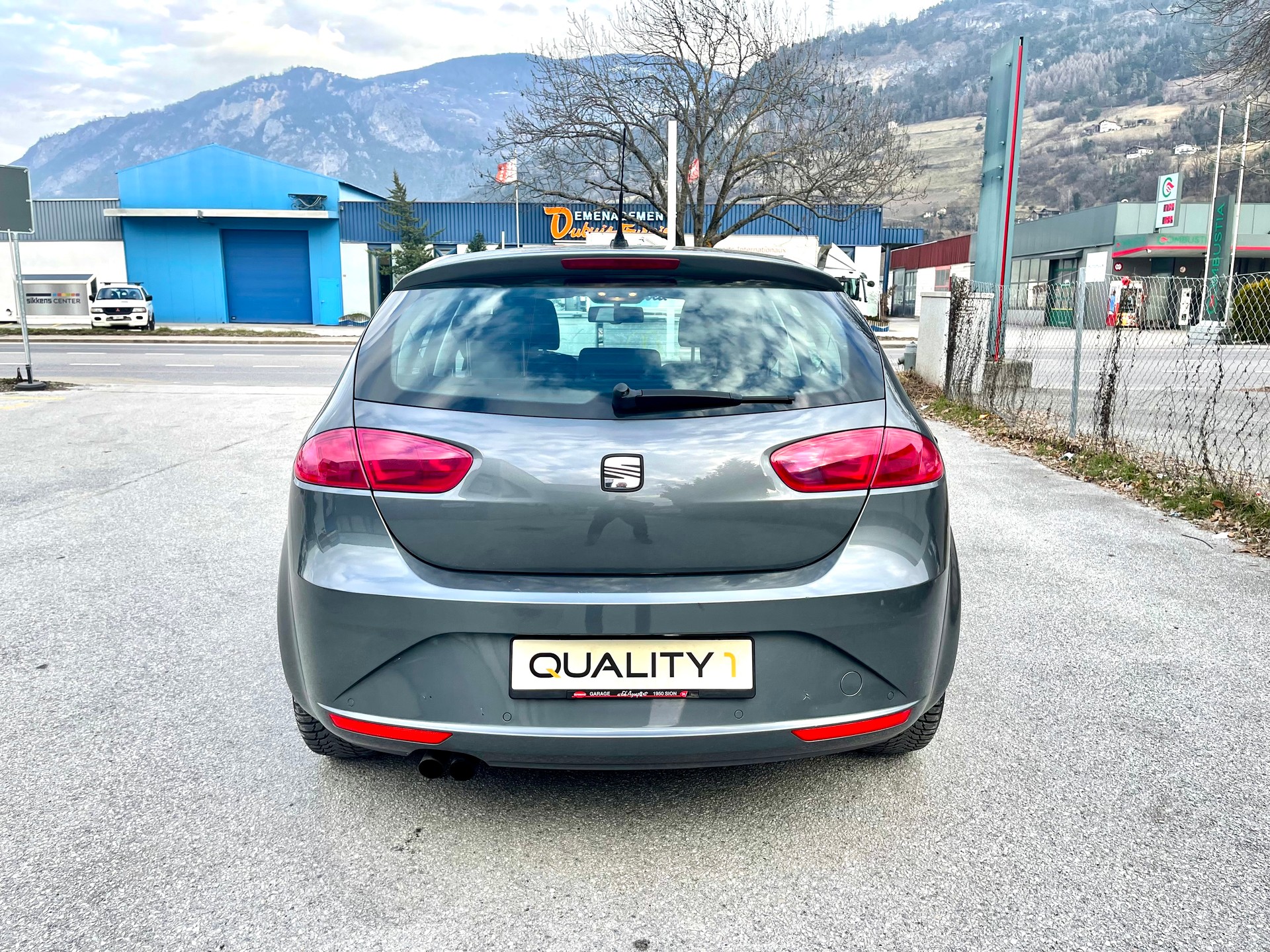 SEAT Leon 1.8 TSI Style DSG-image-23