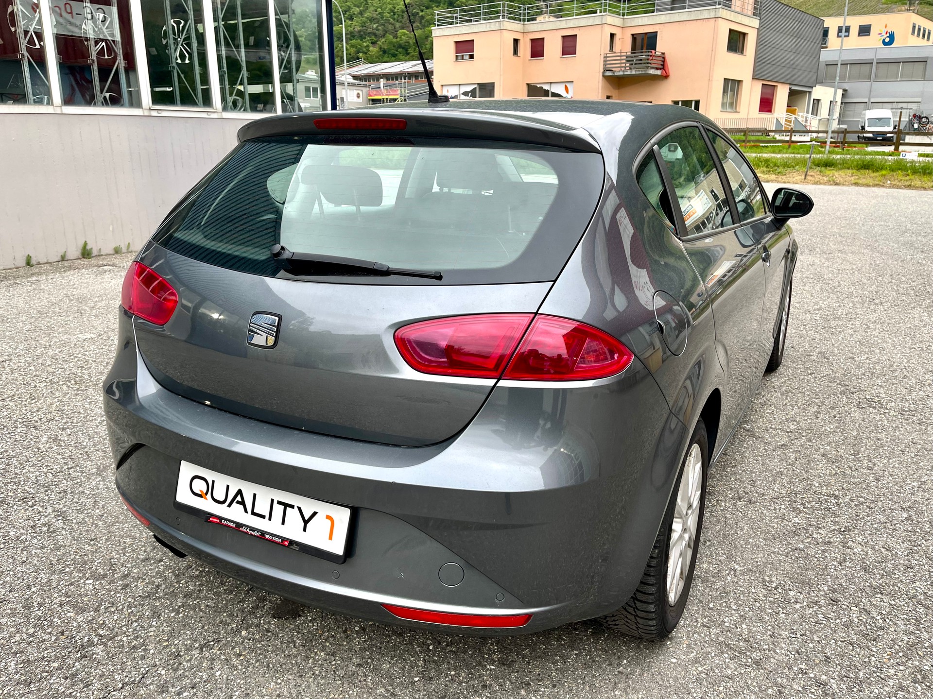 SEAT Leon 1.8 TSI Style DSG-image-9