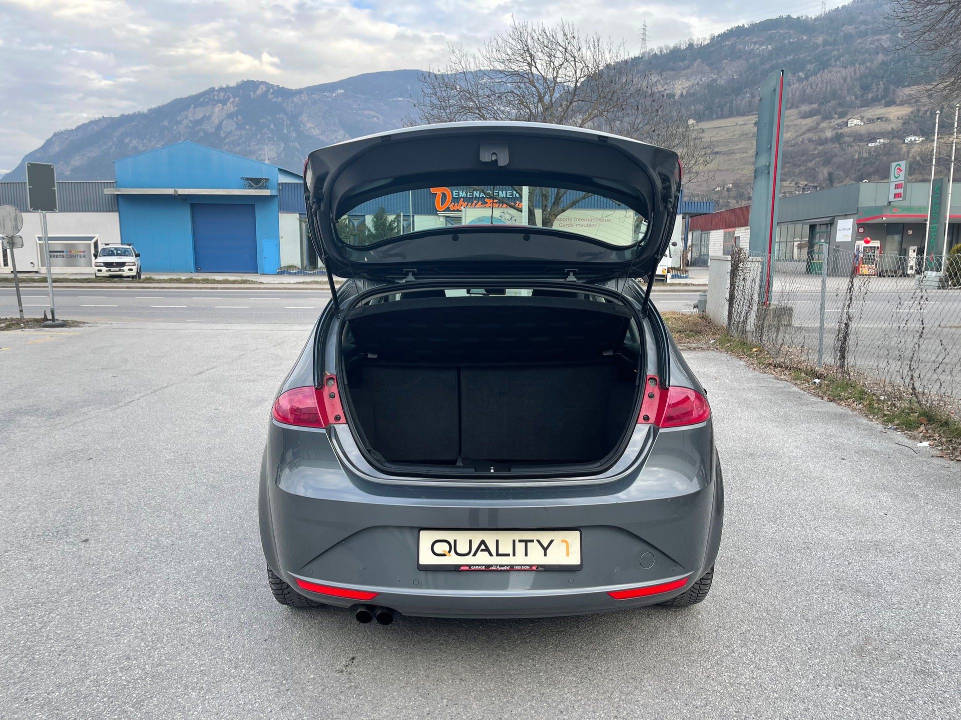 SEAT Leon 1.8 TSI Style DSG-image-21
