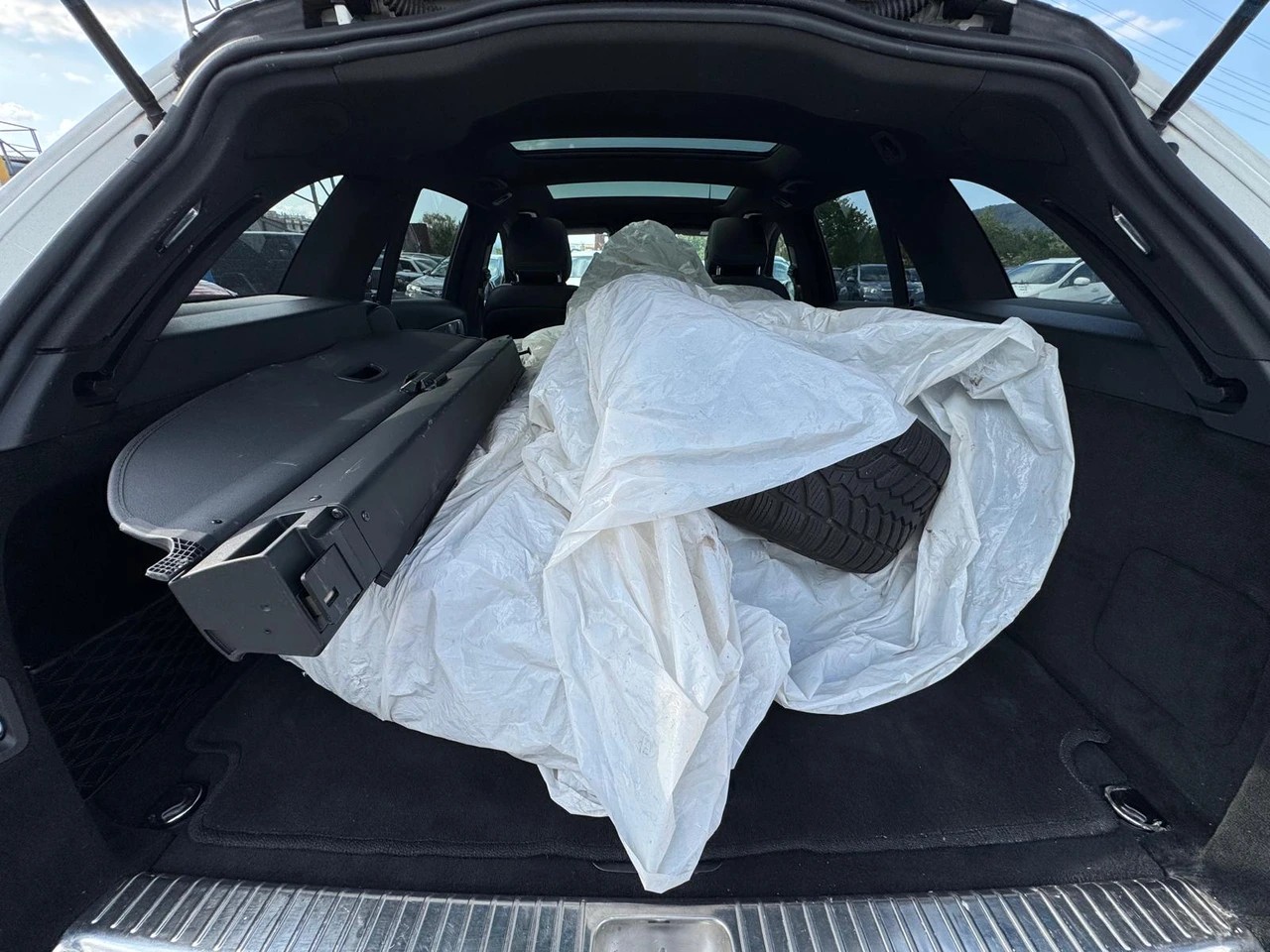 MERCEDES-BENZ C 220 d Exclusive 4Matic 9G-Tronic-image-12