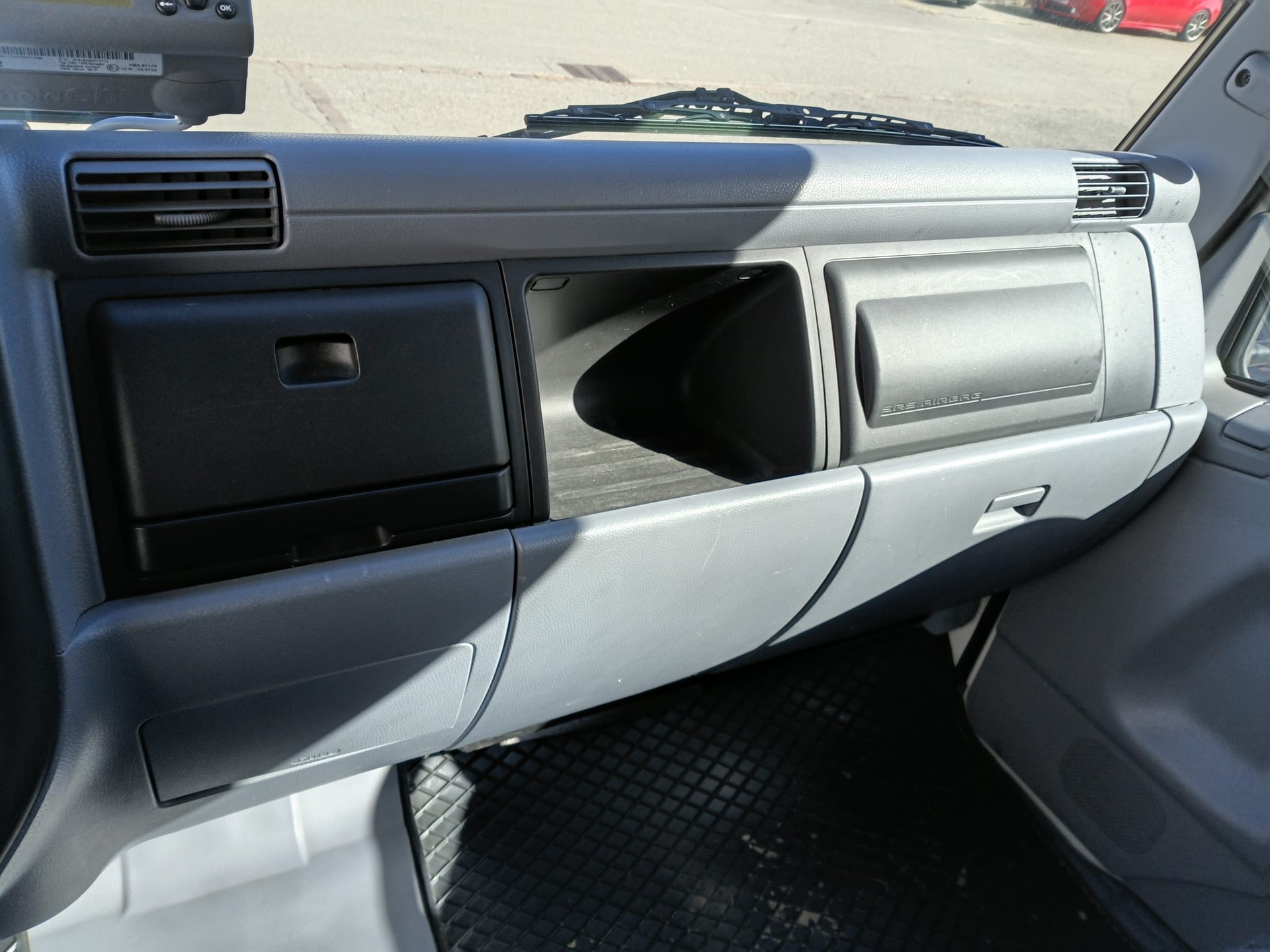 MITSUBISHI Fuso canter 7C18-image-2