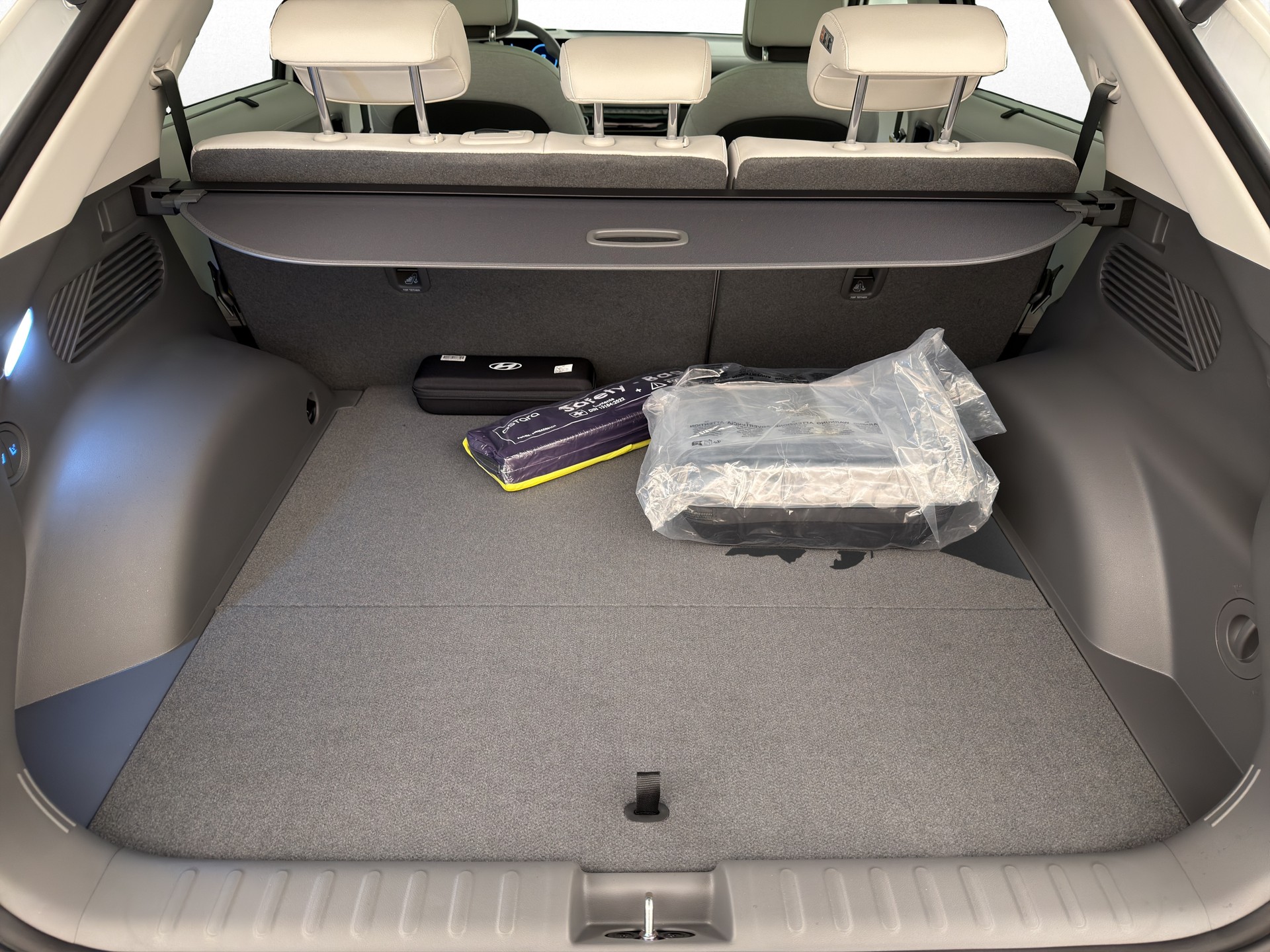 HYUNDAI Ioniq 5 84 kWh Vertex 4WD-image-12