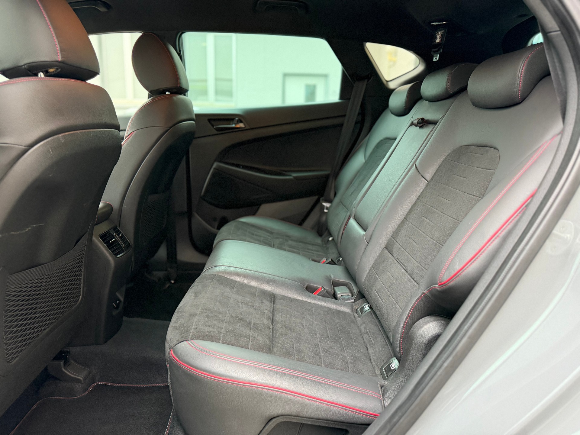 HYUNDAI Tucson 1.6 TGDI N-Line 4WD DCT-image-10
