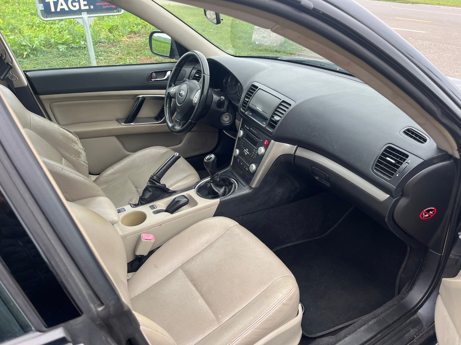 SUBARU Legacy 2.5i AWD Limited-image-5
