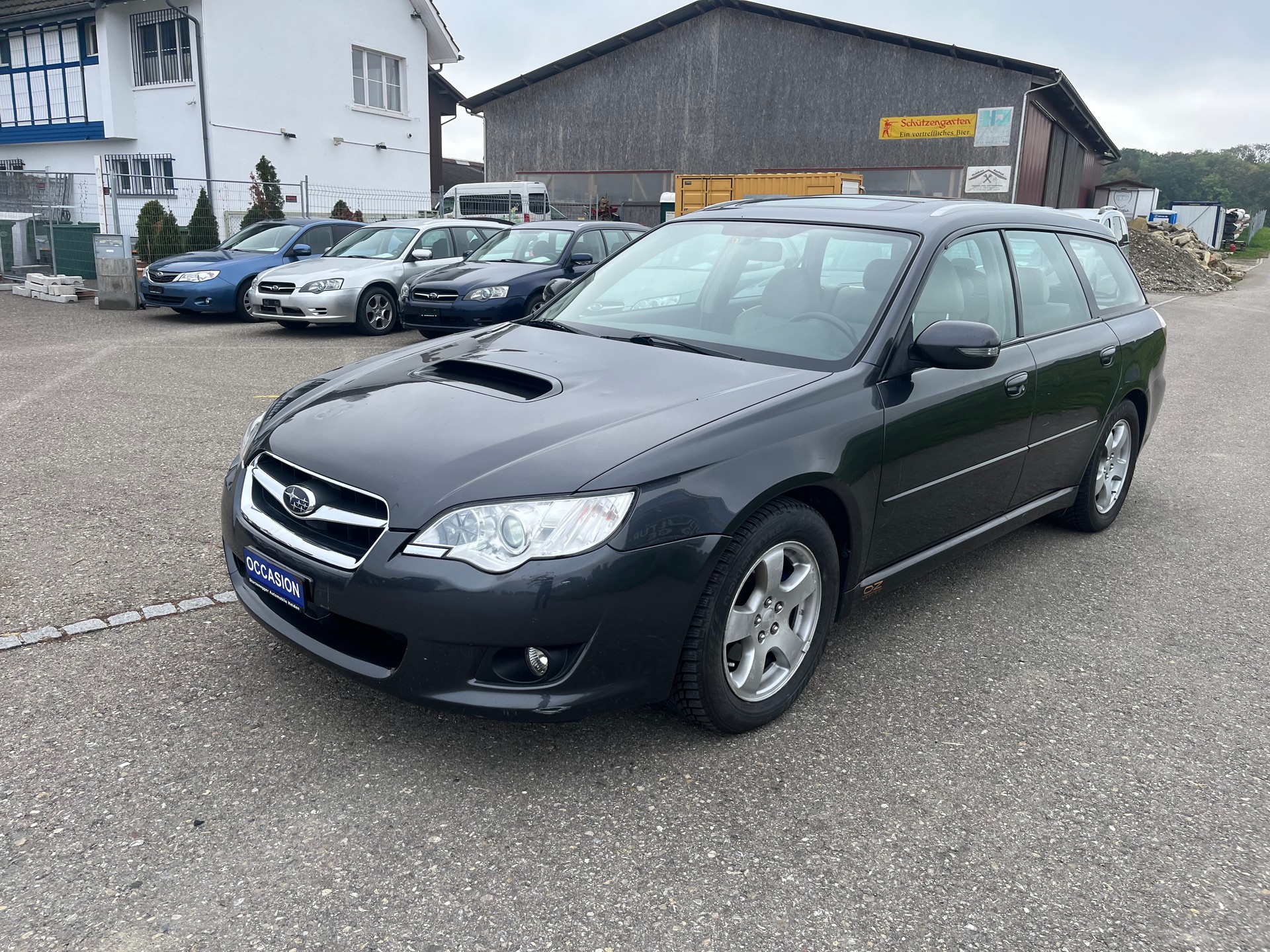 SUBARU Legacy 2.5i AWD Limited-image-1