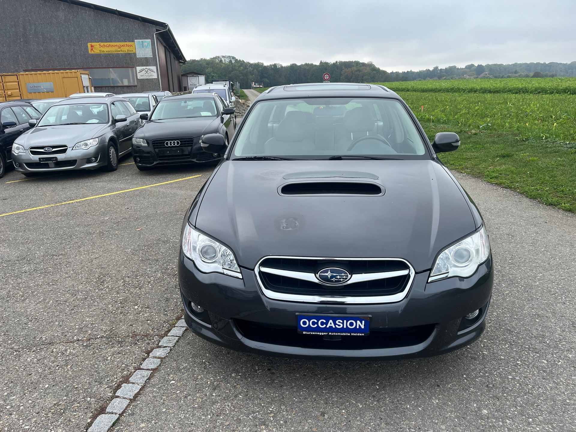 SUBARU Legacy 2.5i AWD Limited-image-2