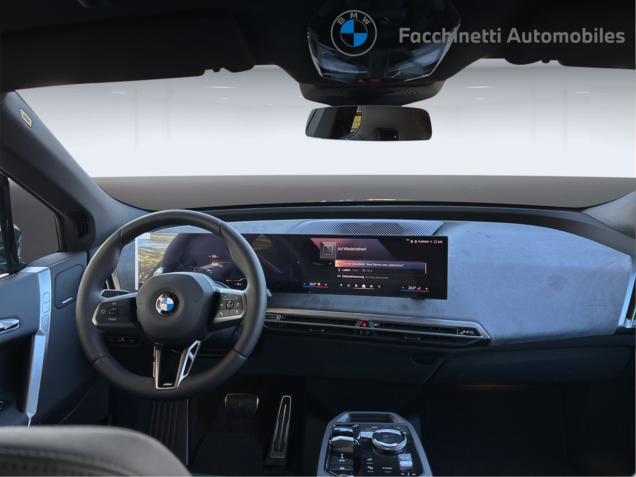 BMW iX xDrive45 M Sport-image-14