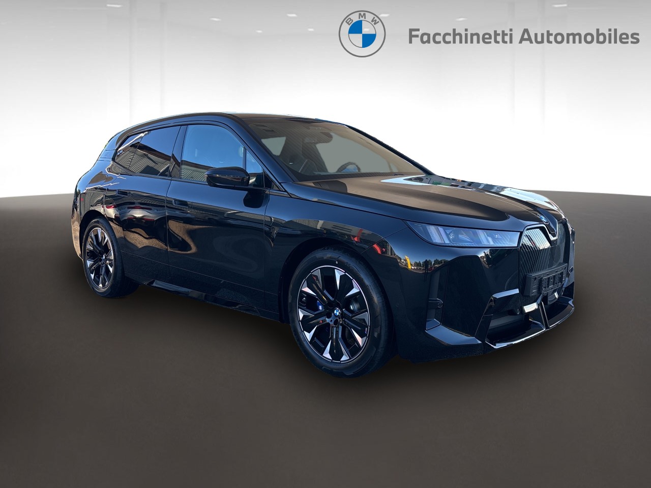 BMW iX xDrive45 M Sport-image-6