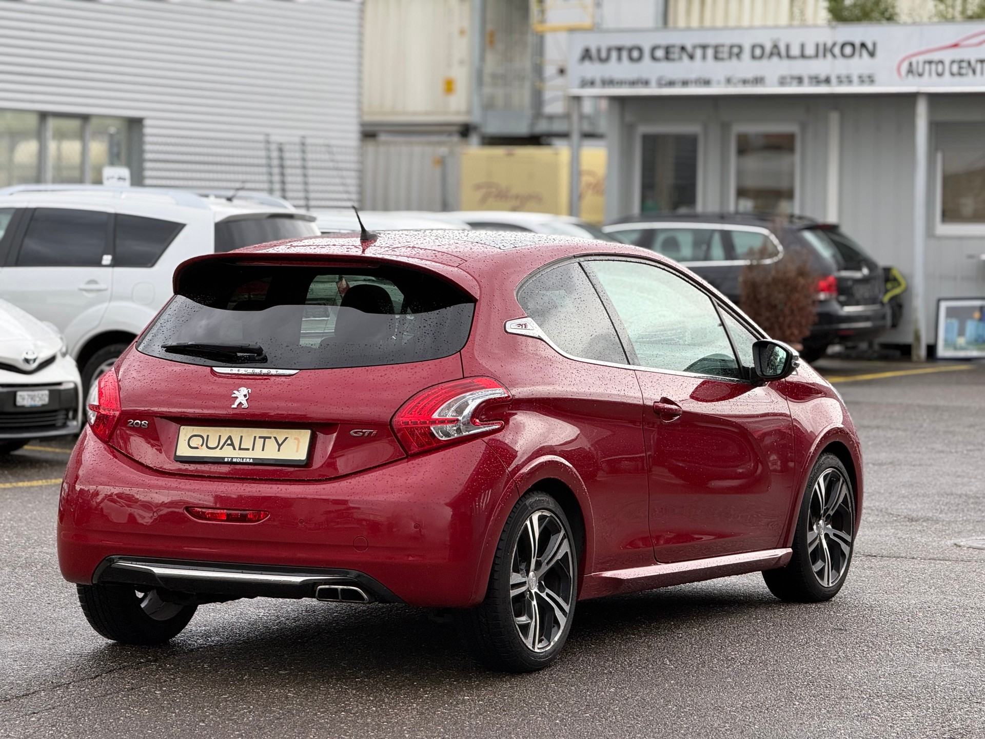 PEUGEOT 208 1.6 Turbo GTi-image-12