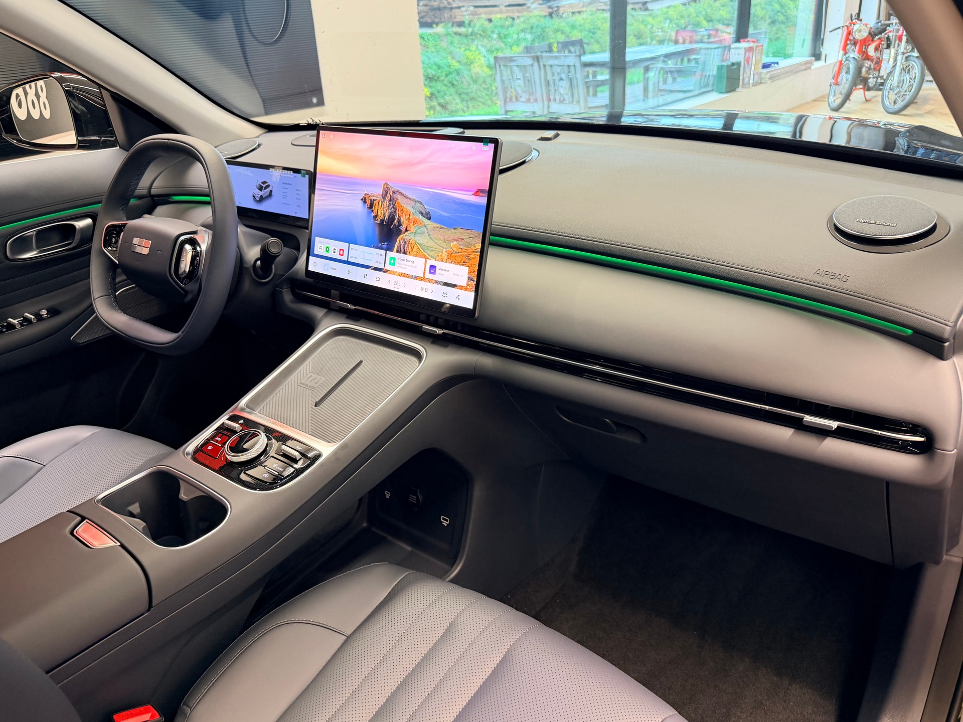 GEELY Starray EM-i MAX+ PHEV-image-17