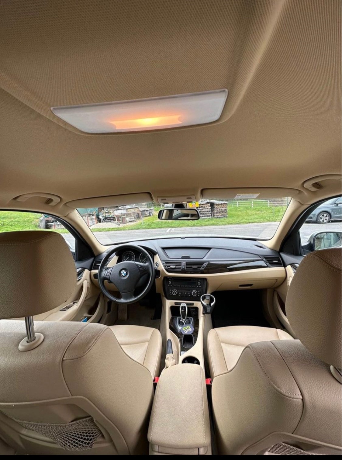 BMW X1 X Drive 20 I-image-3
